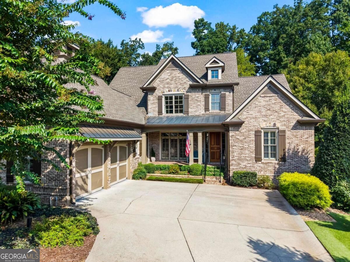 1463 Falkirk Ln NW — photo