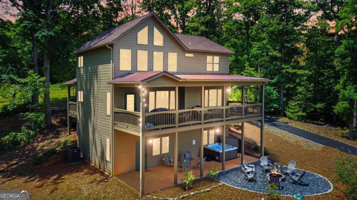 196 Grayson Pt — photo
