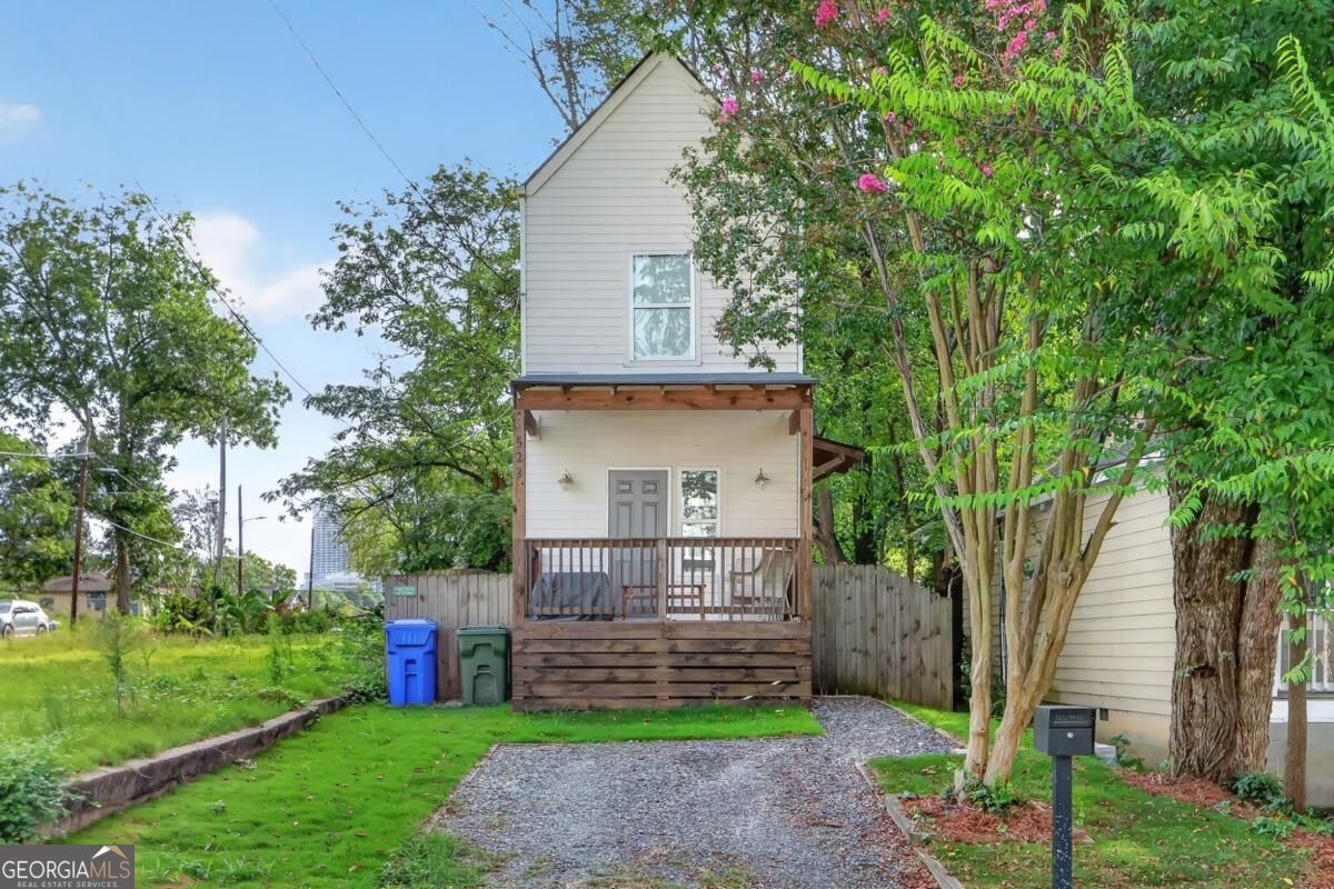 523 Griffin St NW — photo