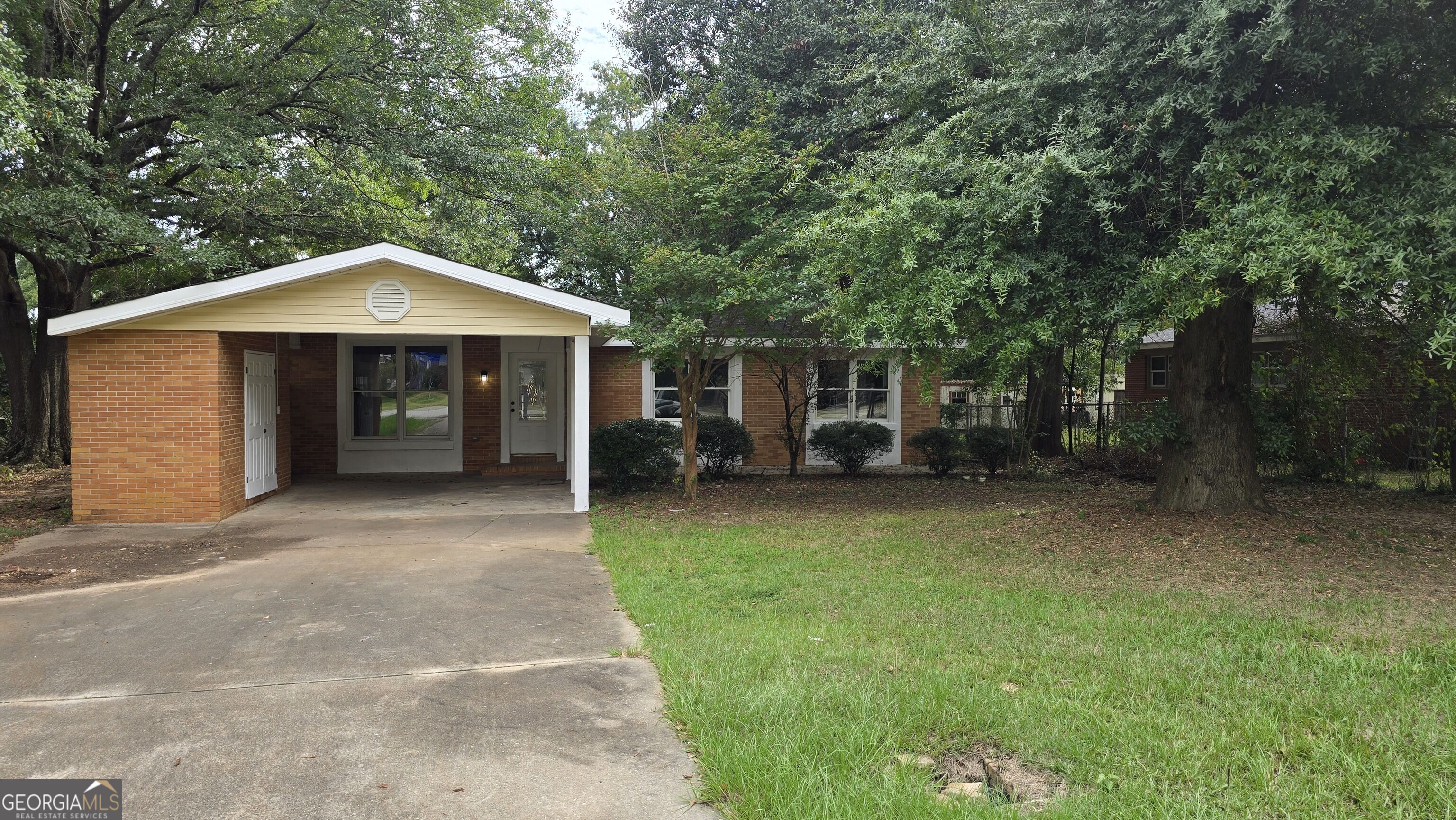 109 Meadowcliff Cir — photo