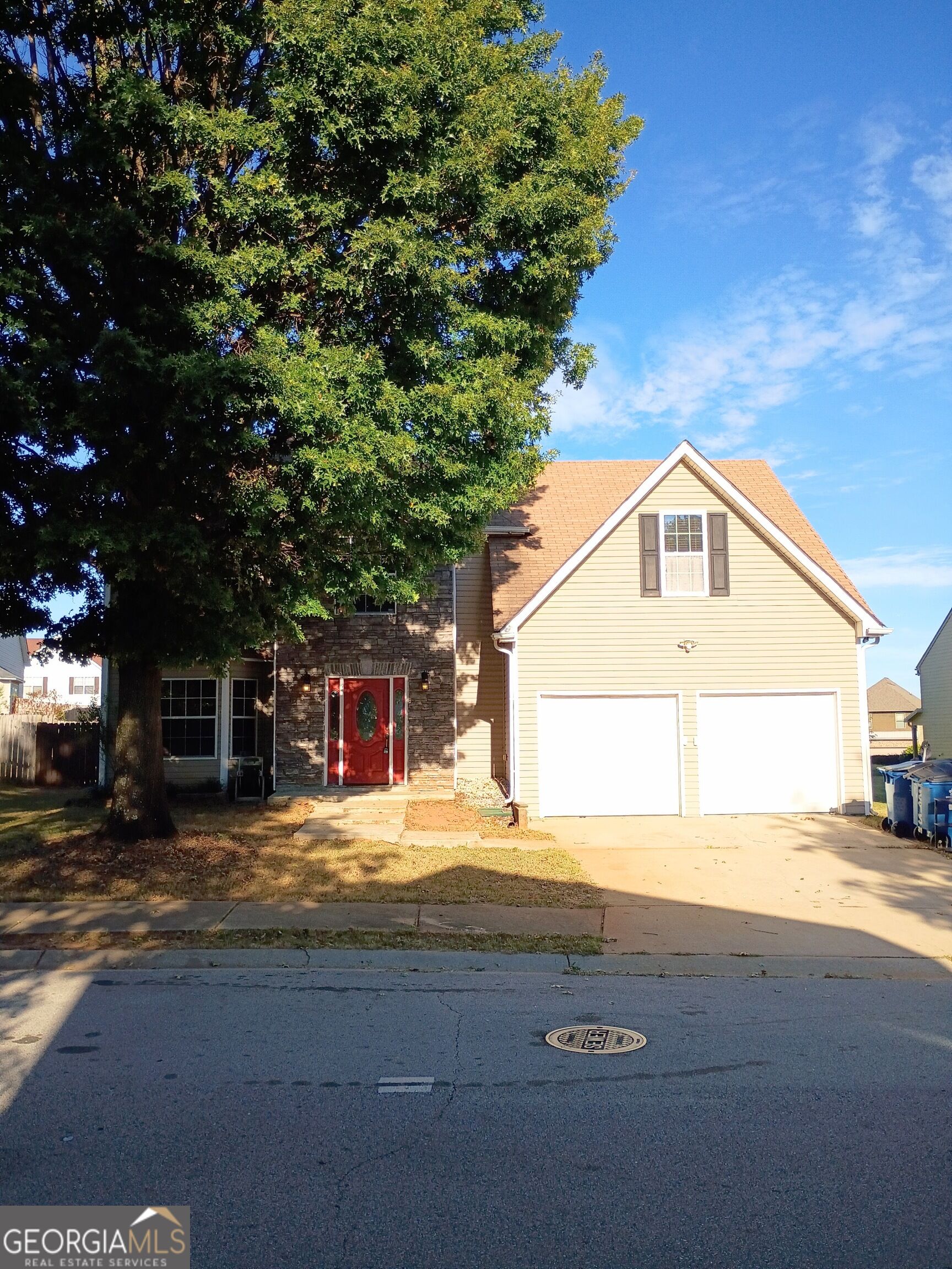 295 Vaness Dr — photo