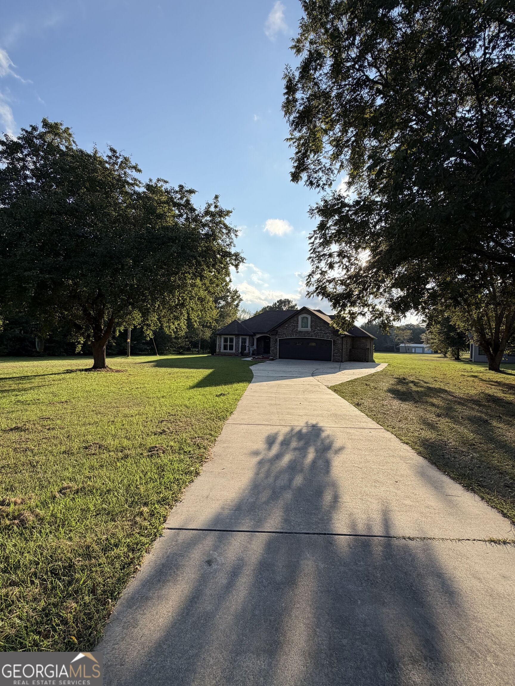 127 Heard Rd — photo