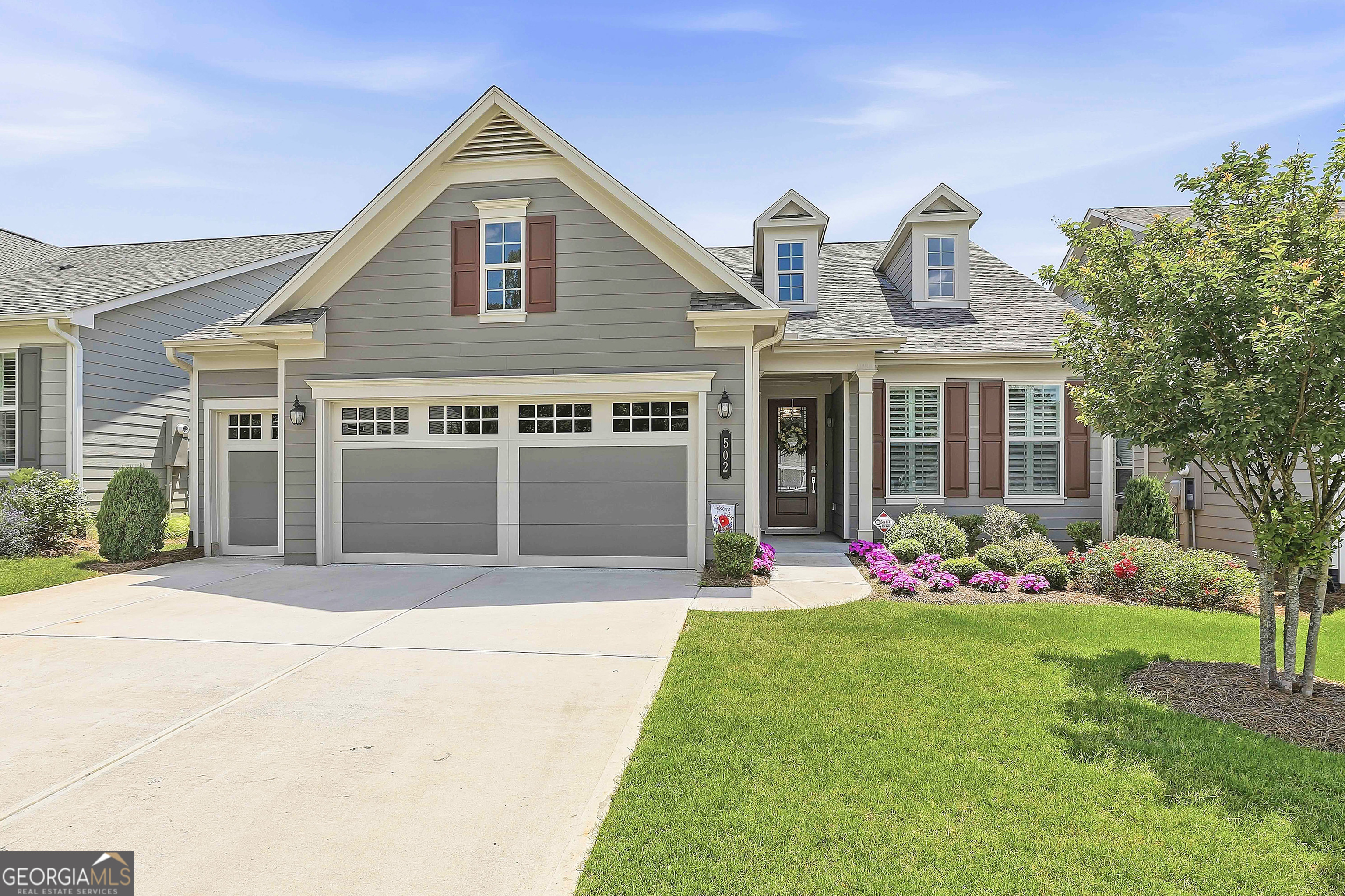 502 Hazelnut Dr — photo