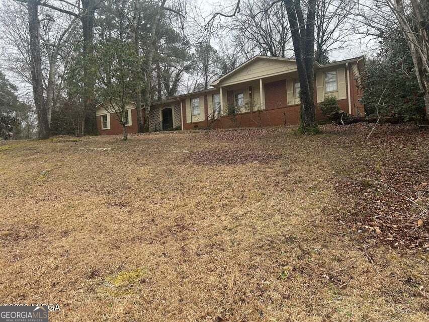 2364 Price Dr — photo