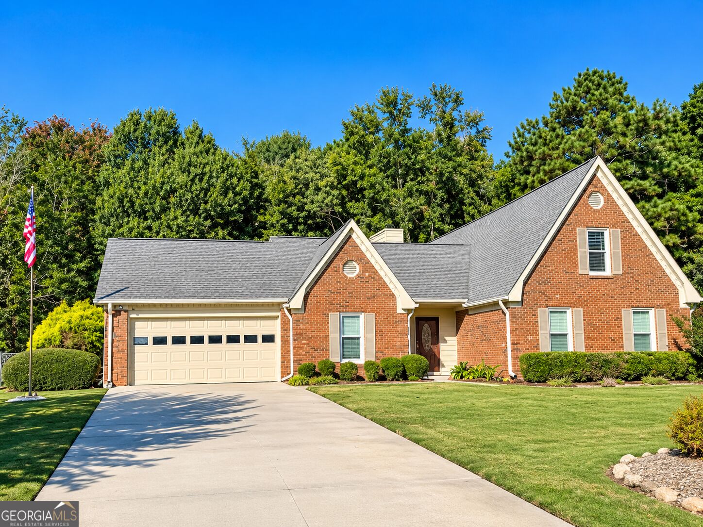 3380 Coles Creek Dr — photo