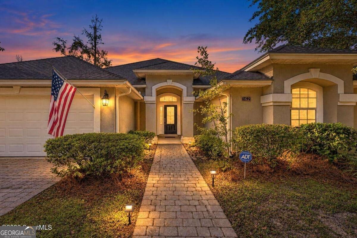 162 Majestic Oaks Dr — photo