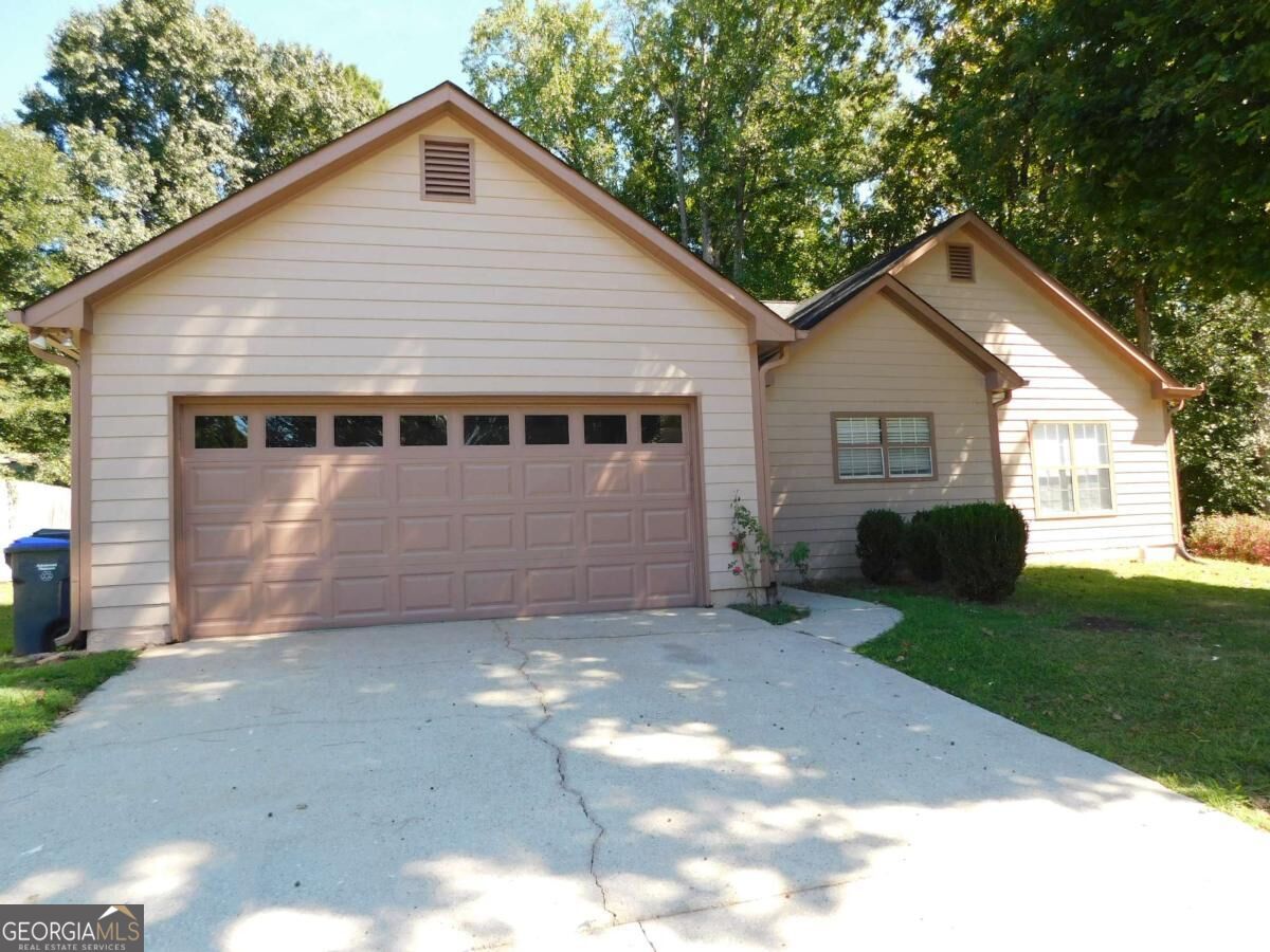 652 Ravinia Way — photo