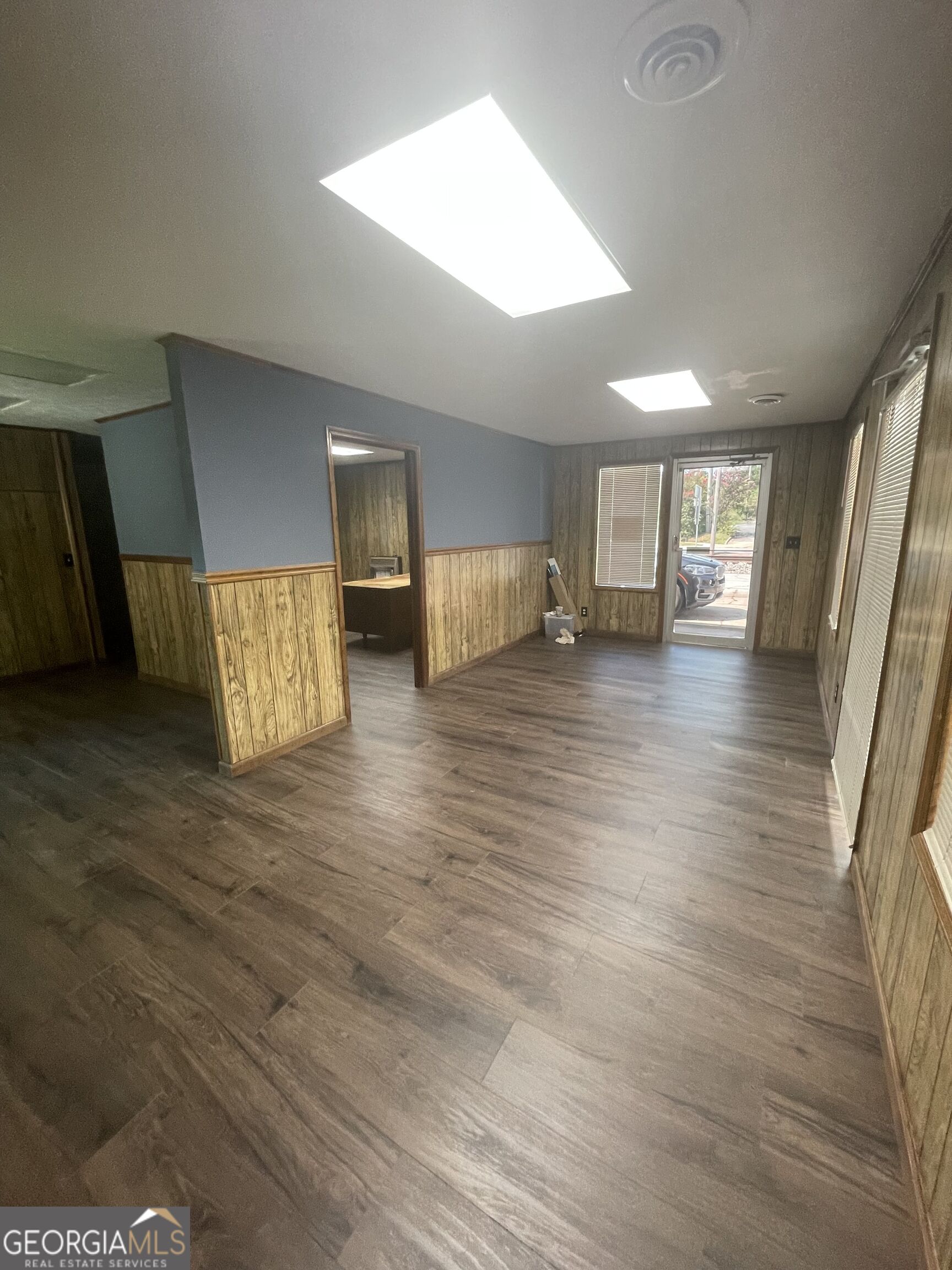 25 S Broad Street Ext, Commerce, GA 30529 | Realty.com