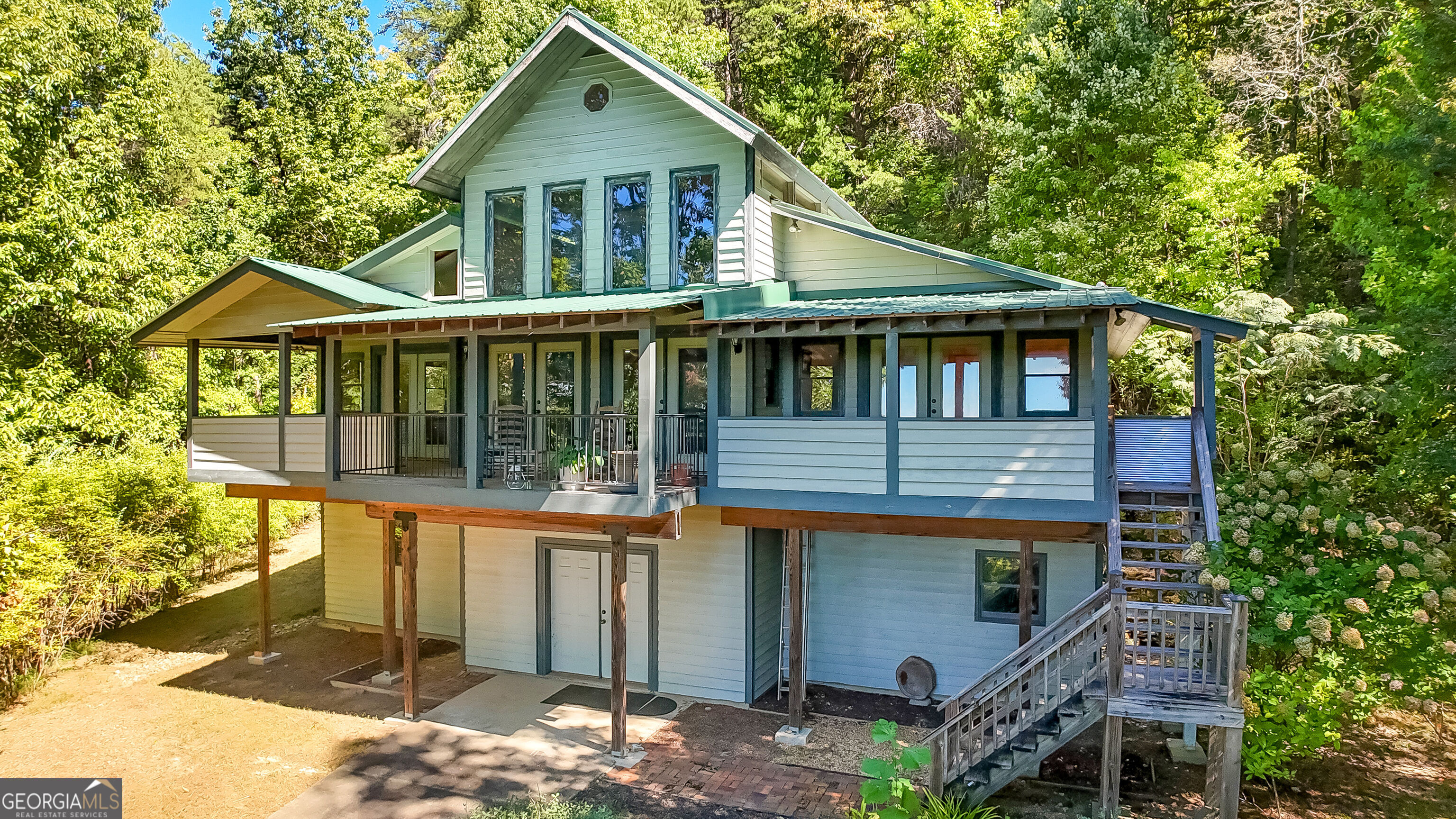339 Cameron Rd — photo