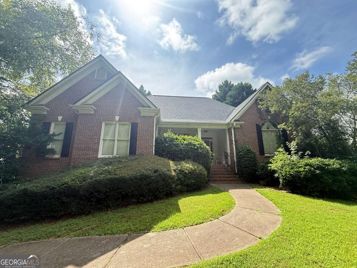 8521 Parkview Ct — photo