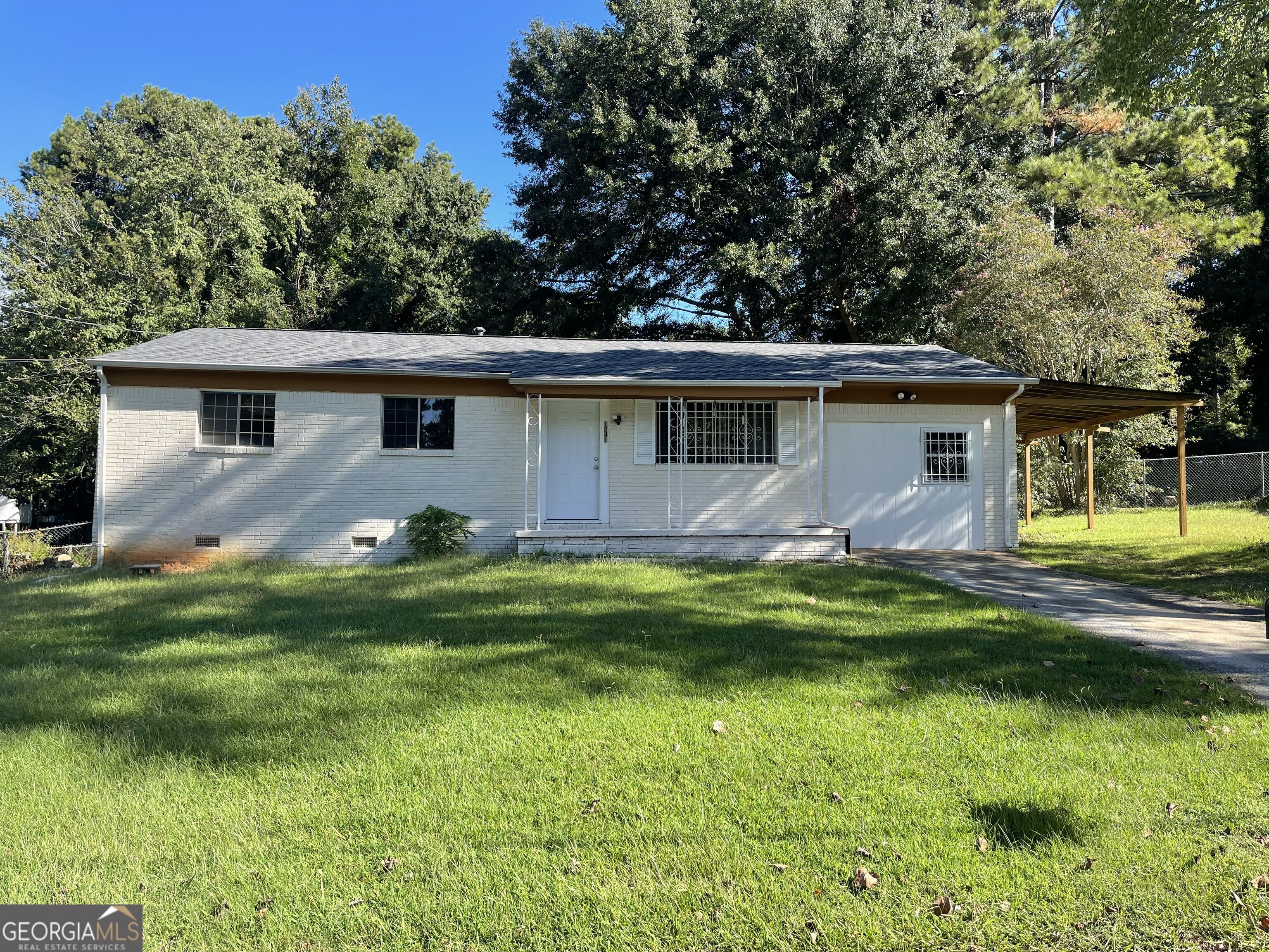 1341 Willow Dr — photo