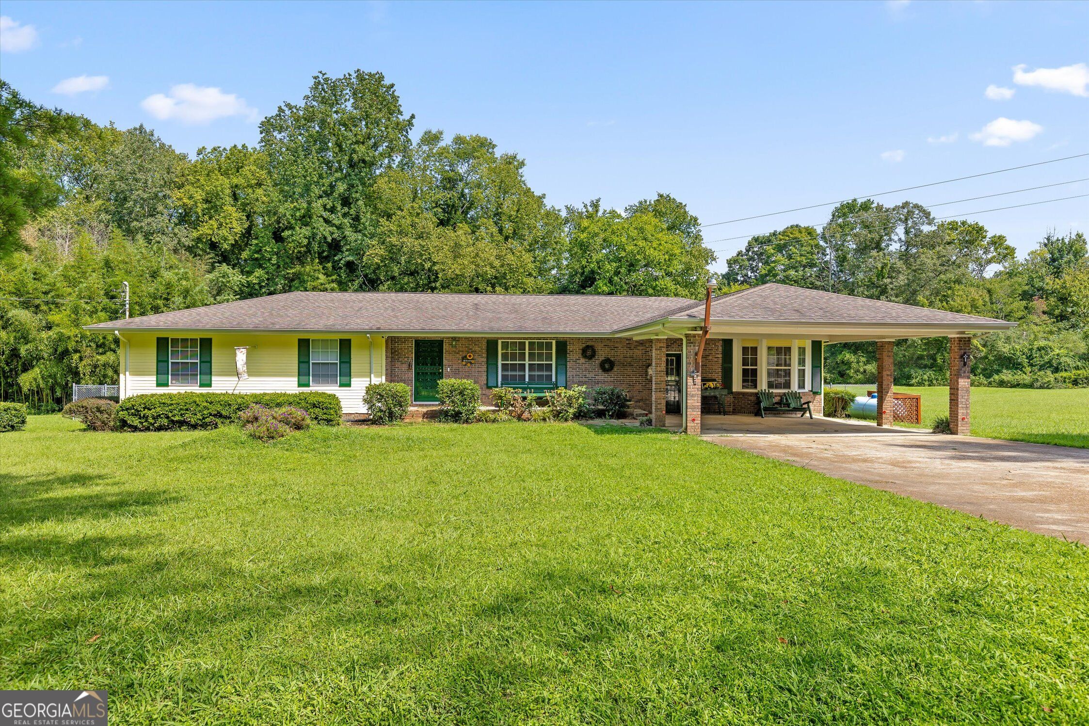 5652 Old Hunter Rd — photo