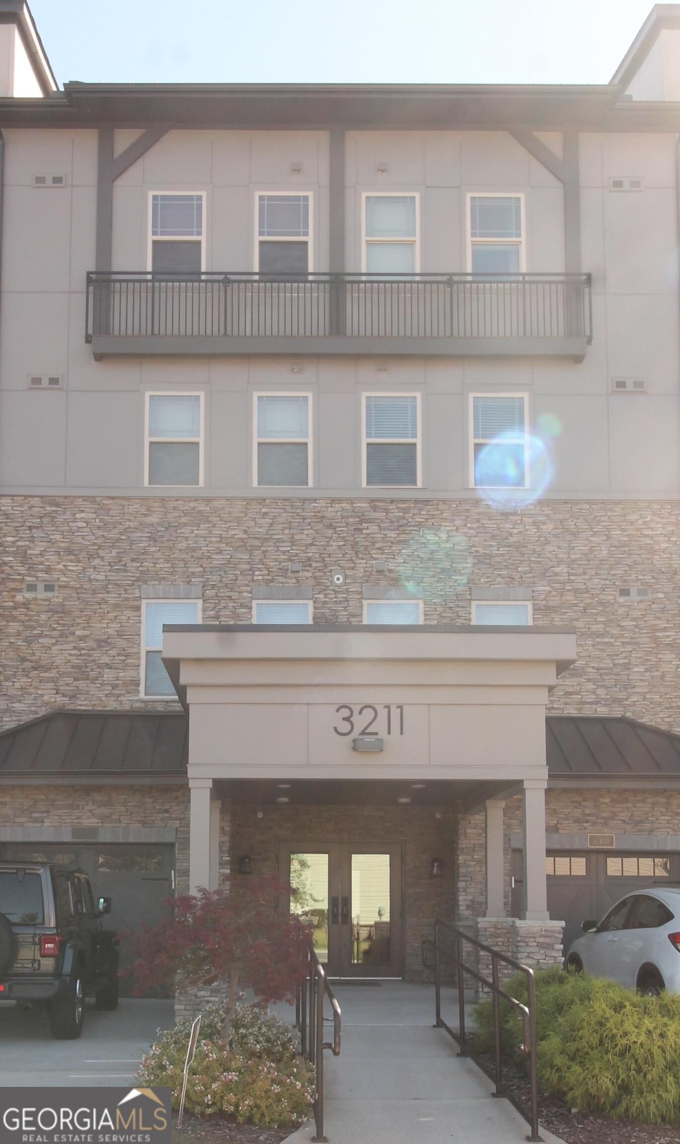 3211 Orwell Way 4203 — photo