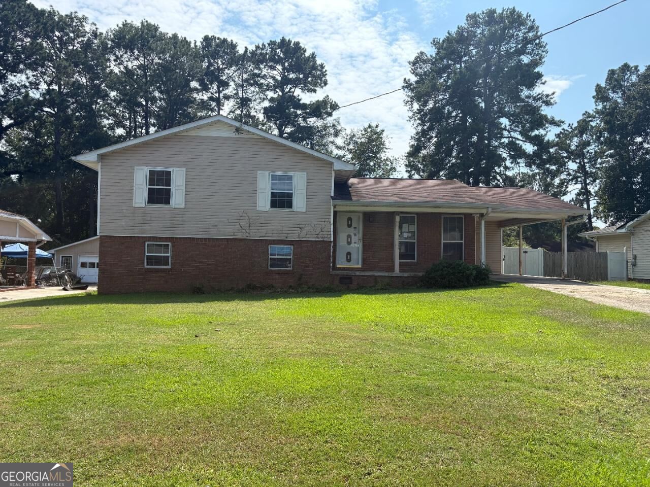 801 S Carter Dr — photo
