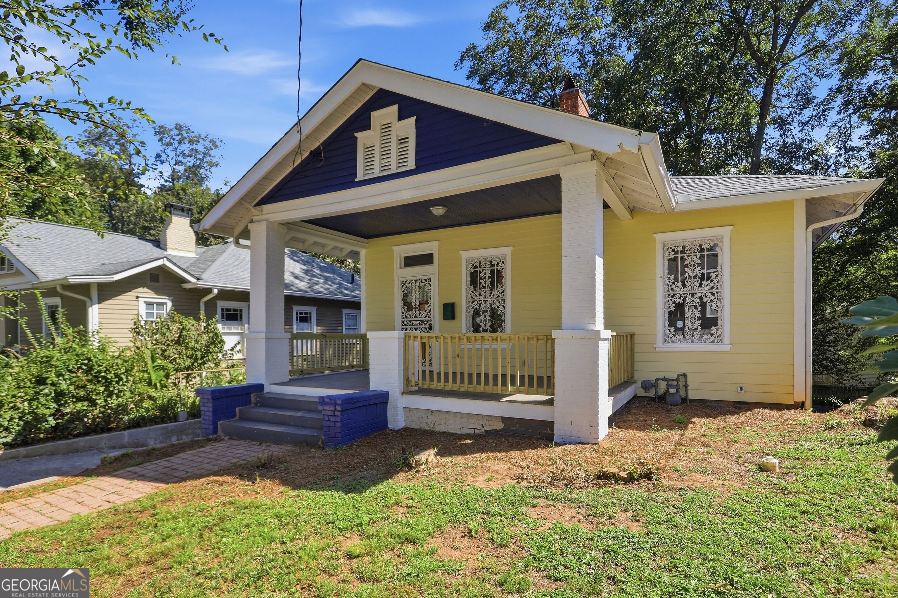 1470 Graham St SW — photo