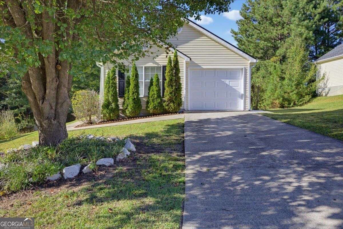 1483 Waterton Trl — photo