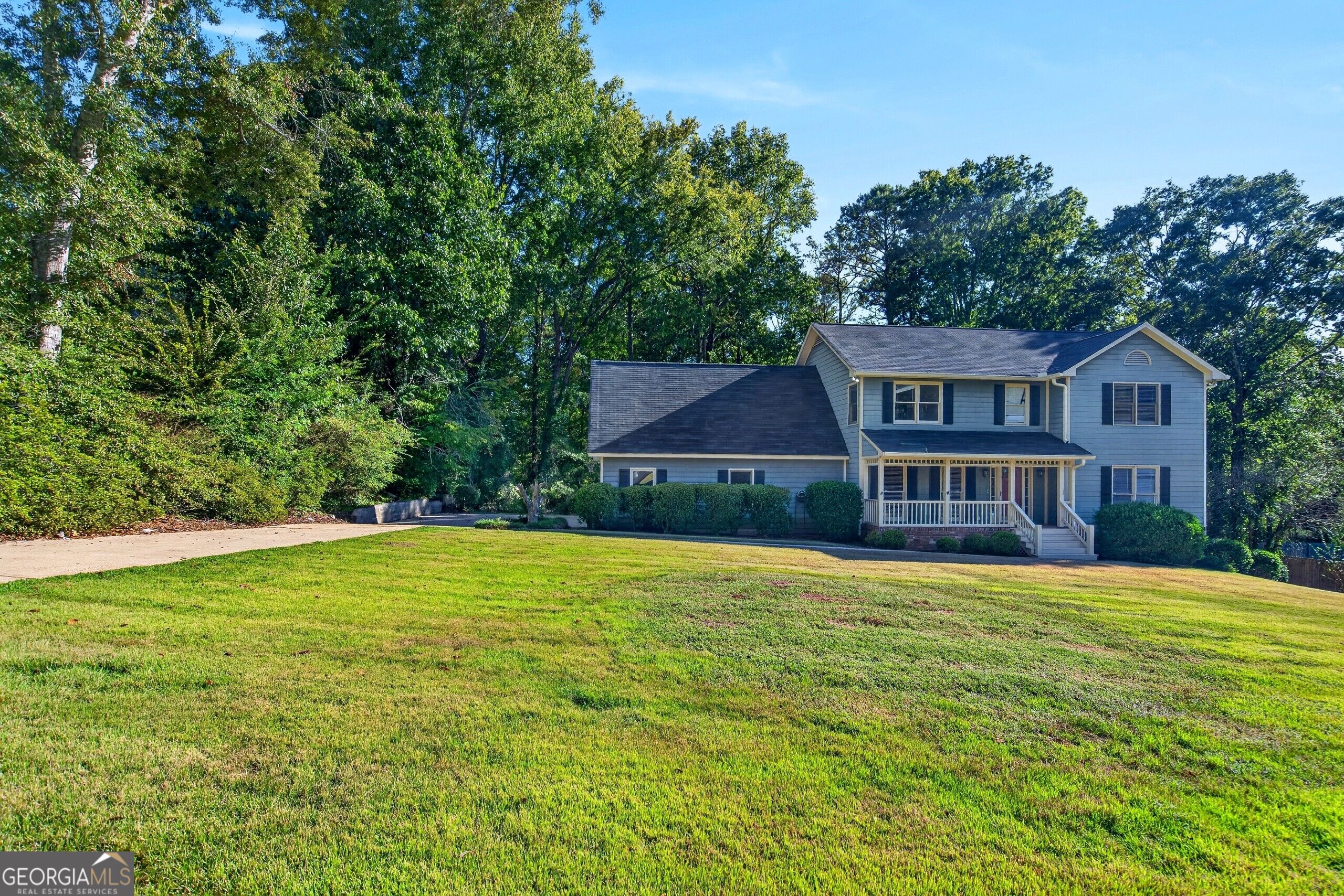 108 Powers Ct — photo