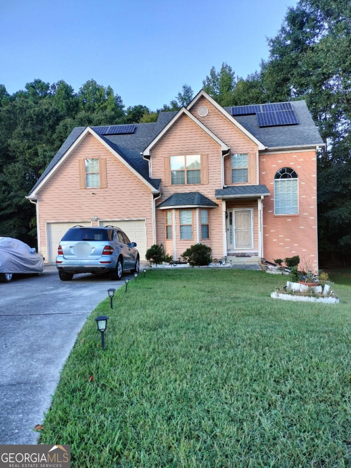 9439 Whaleys Lake Ln — photo
