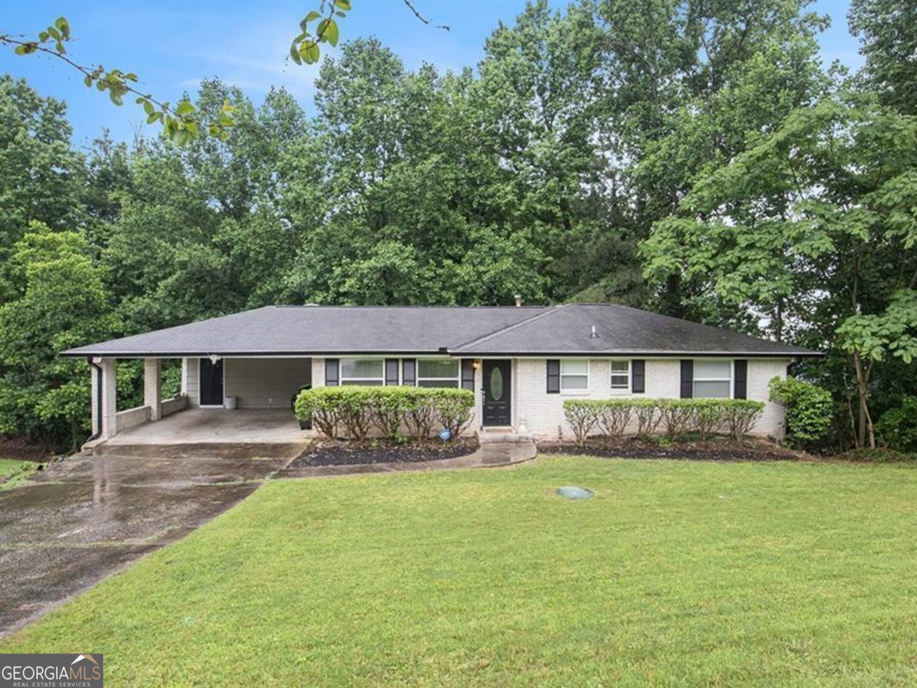 70 Stroud Dr SE — photo