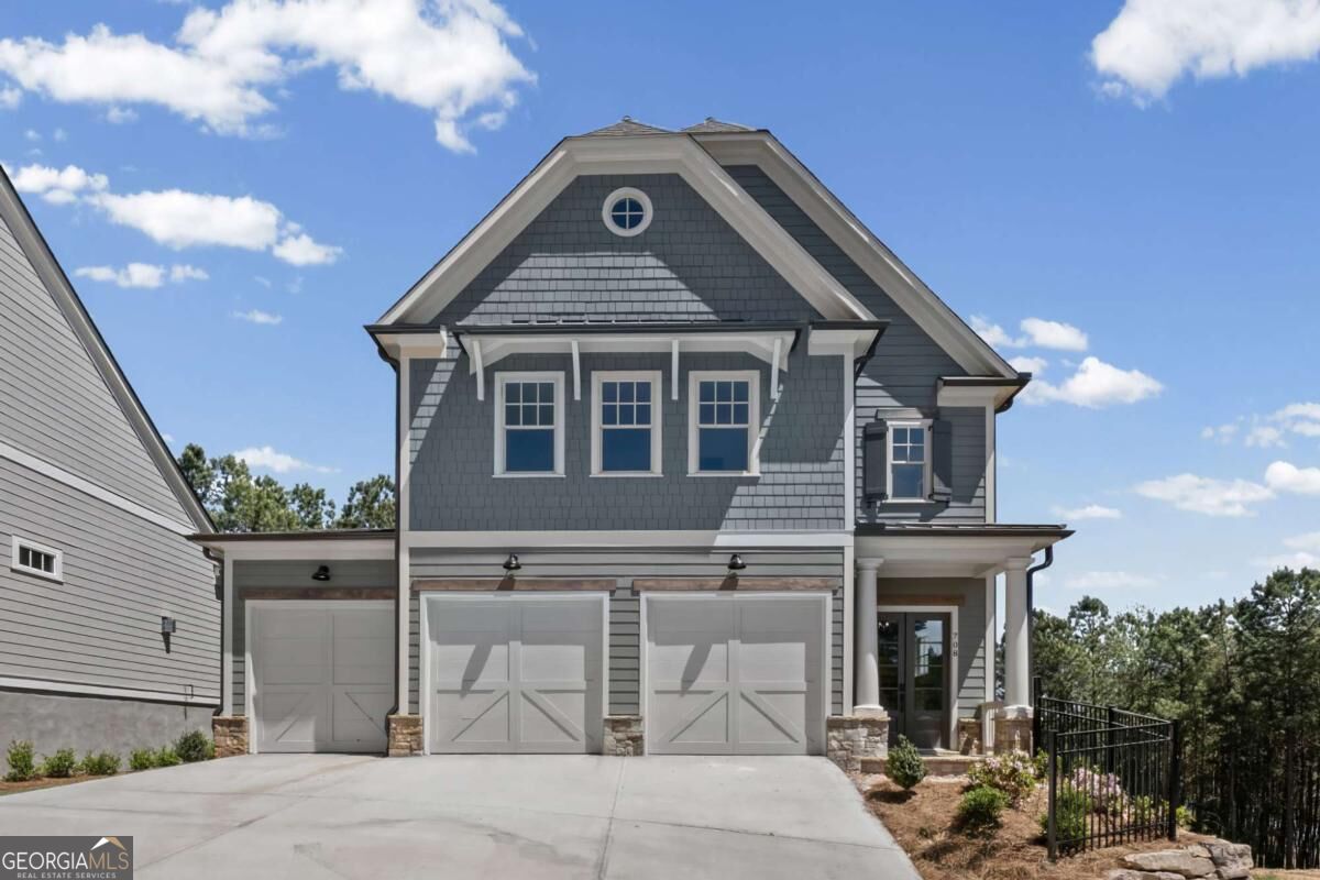 708 Woodlake Court — photo