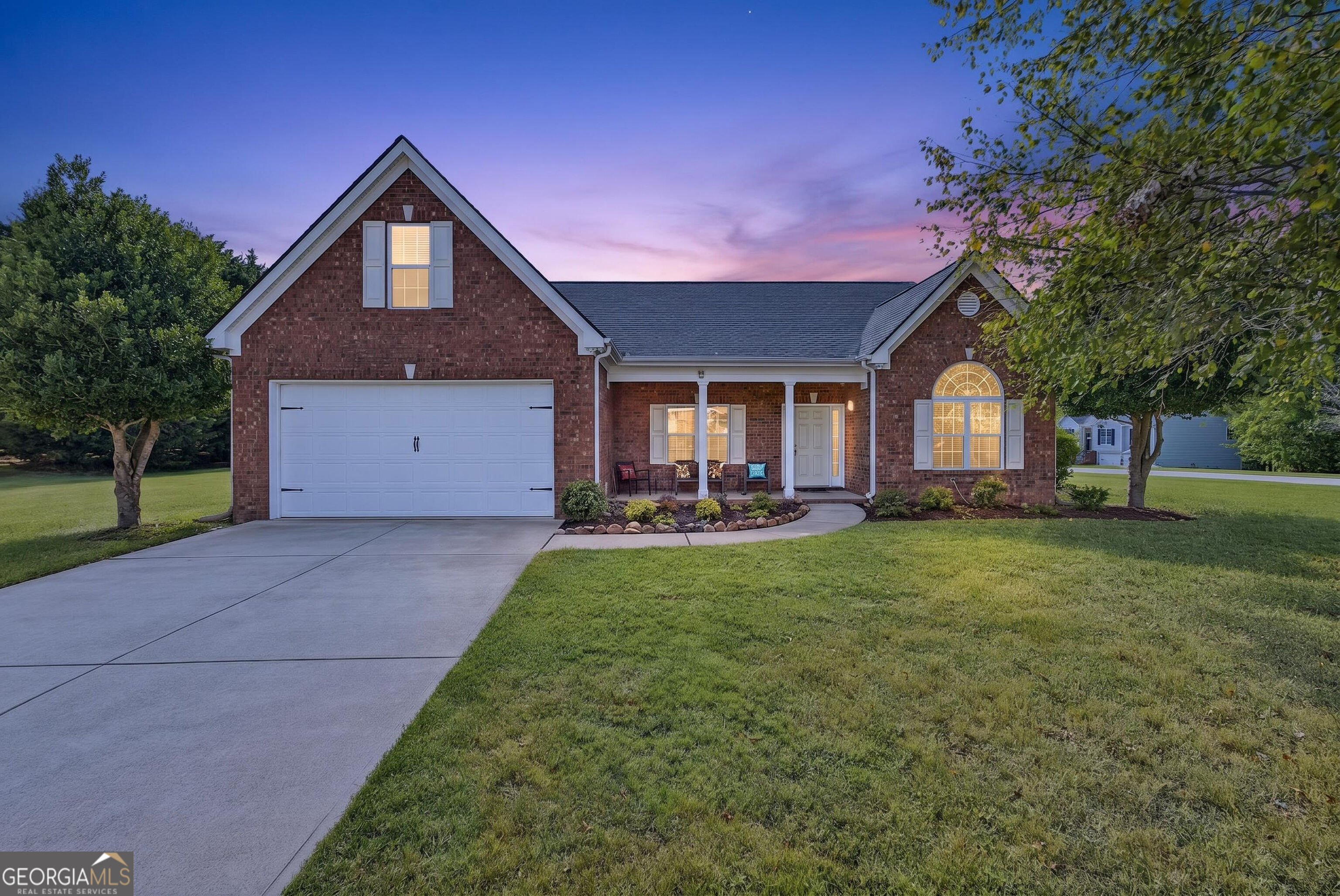 24 Feldspar Dr — photo