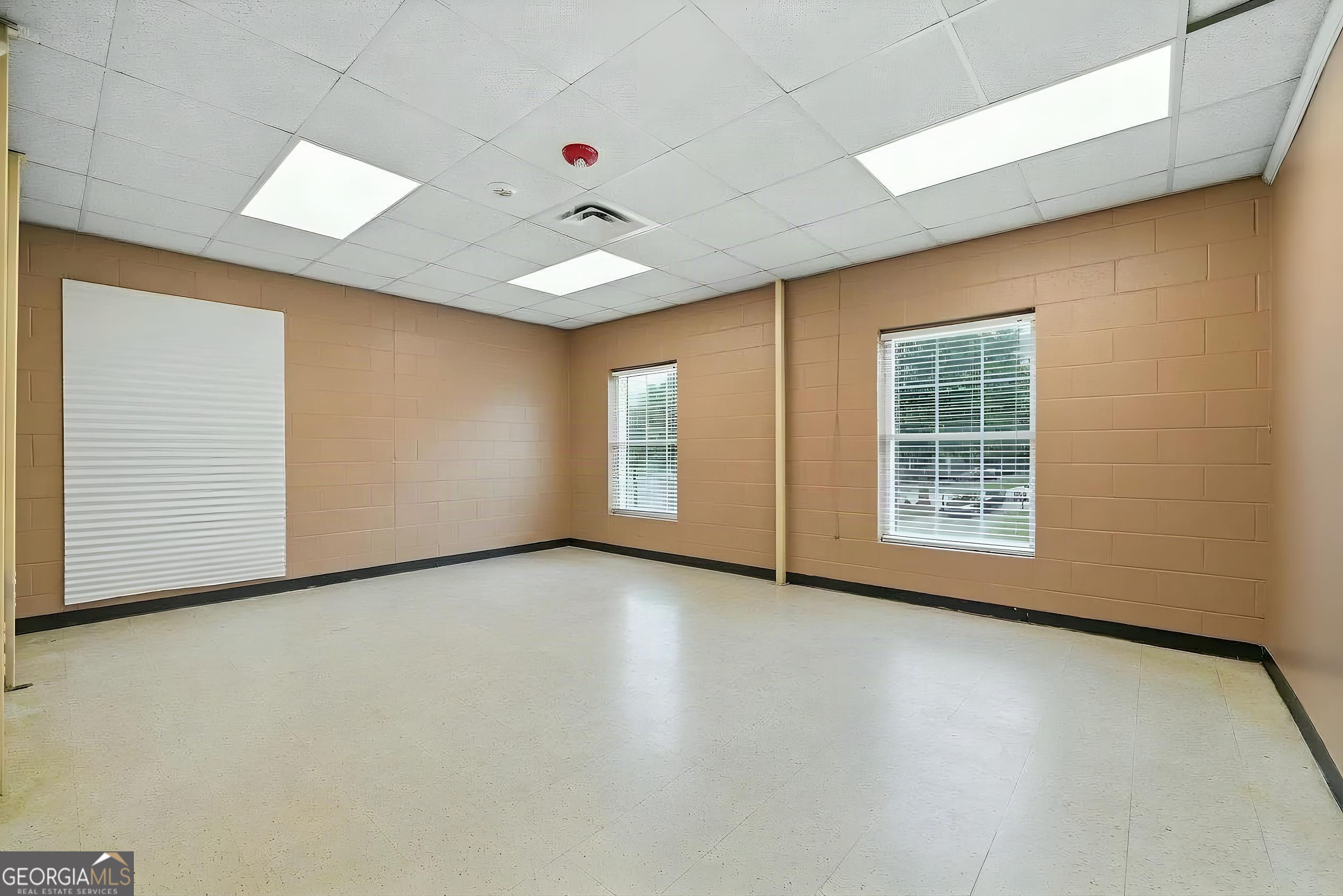 1540 Pryor Road SW SUITE B, REAR, Atlanta, GA 30315 — photo 2