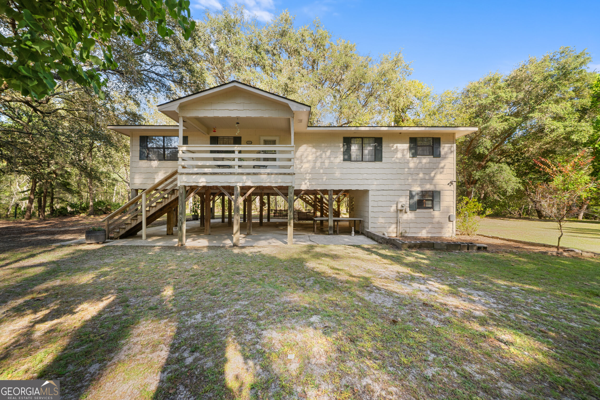 119 Lotts Creek Rd — photo