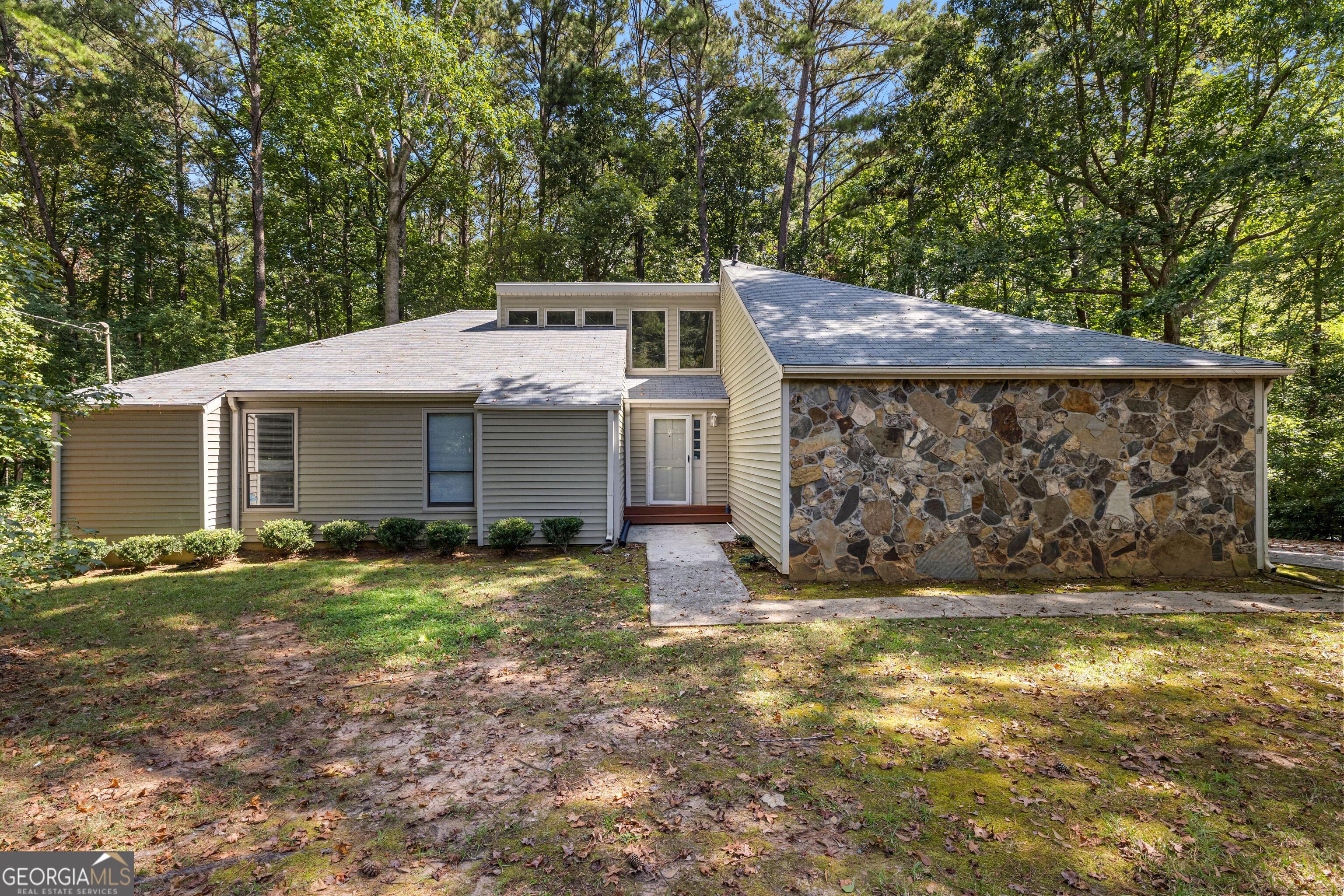 165 Felton Ct — photo
