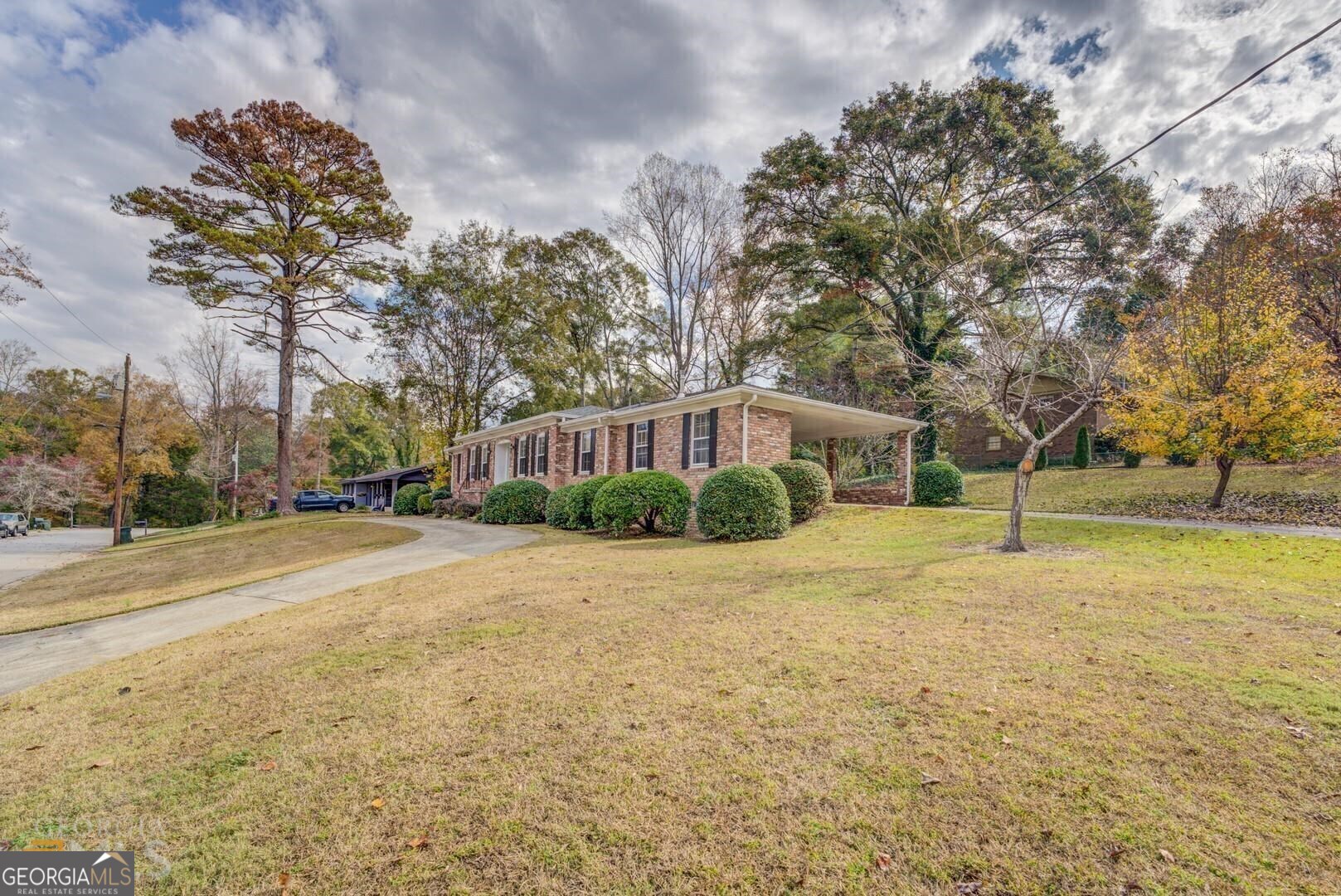 7111 Indian Creek Cir SW — photo