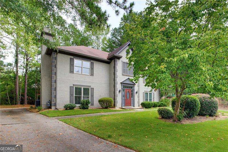 9158 Carroll Manor Dr — photo