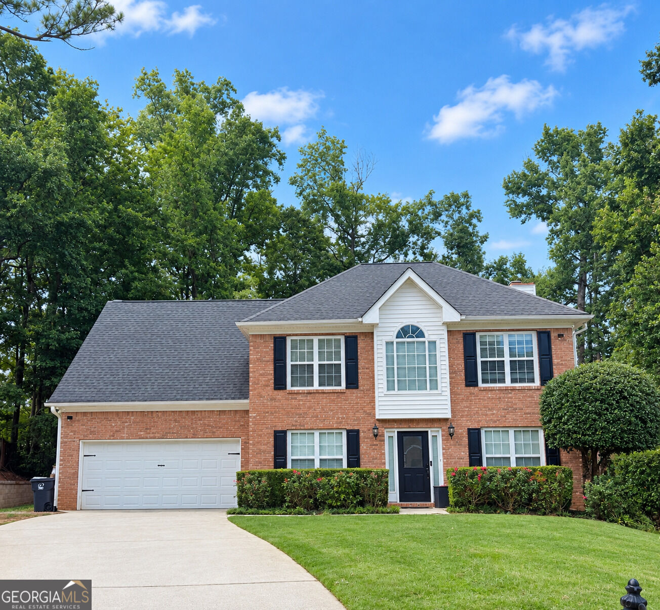 1685 Cheshire Court Northwest — photo