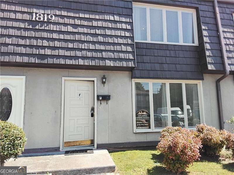 1819 Ashborough Cir SE F — photo