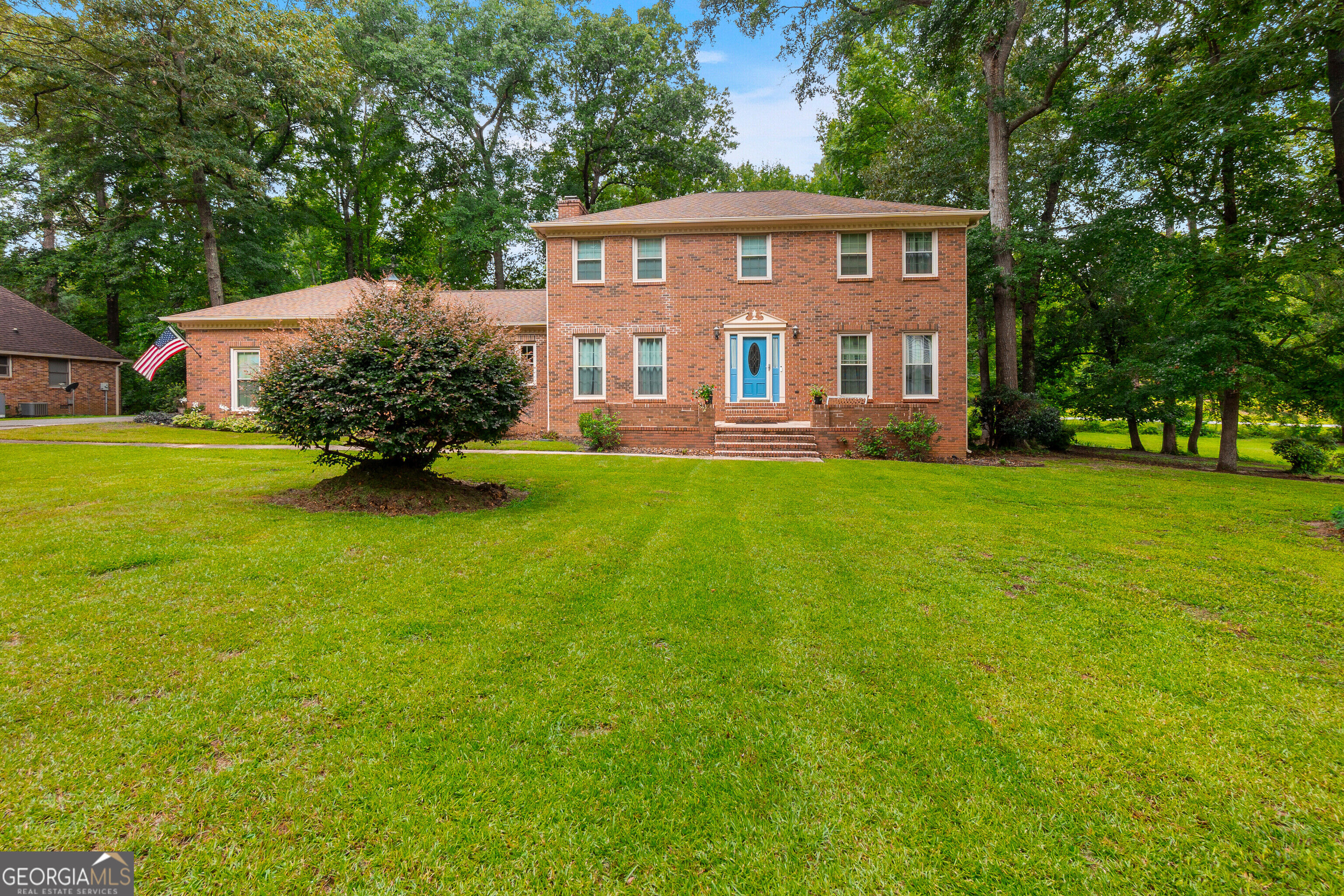 107 Springtime Dr — photo