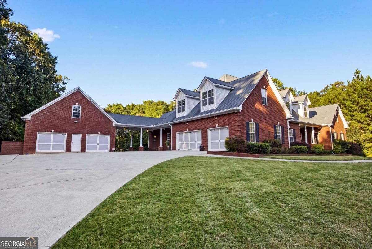 312 Fields Rd — photo