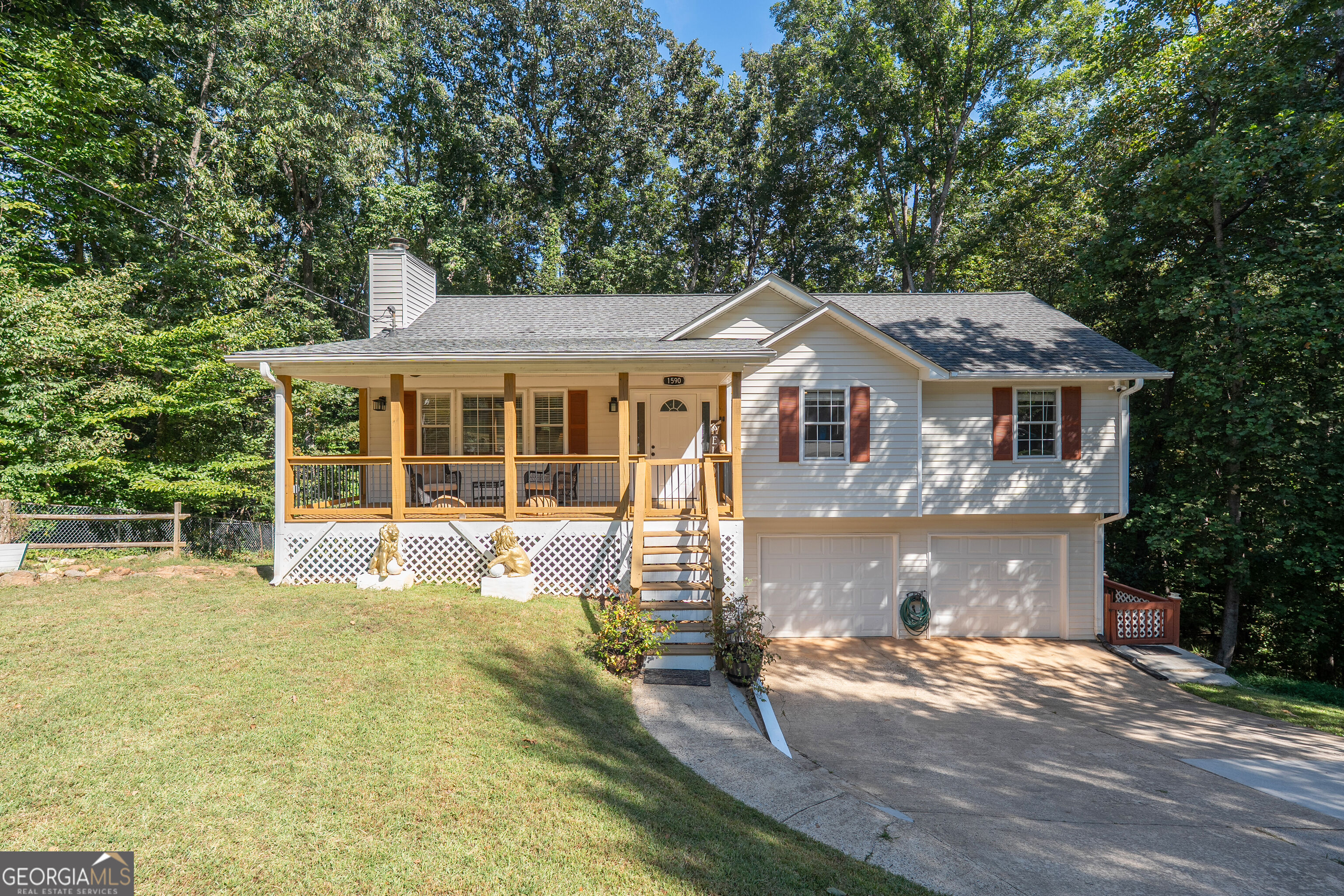 1590 Kimberly Pl — photo