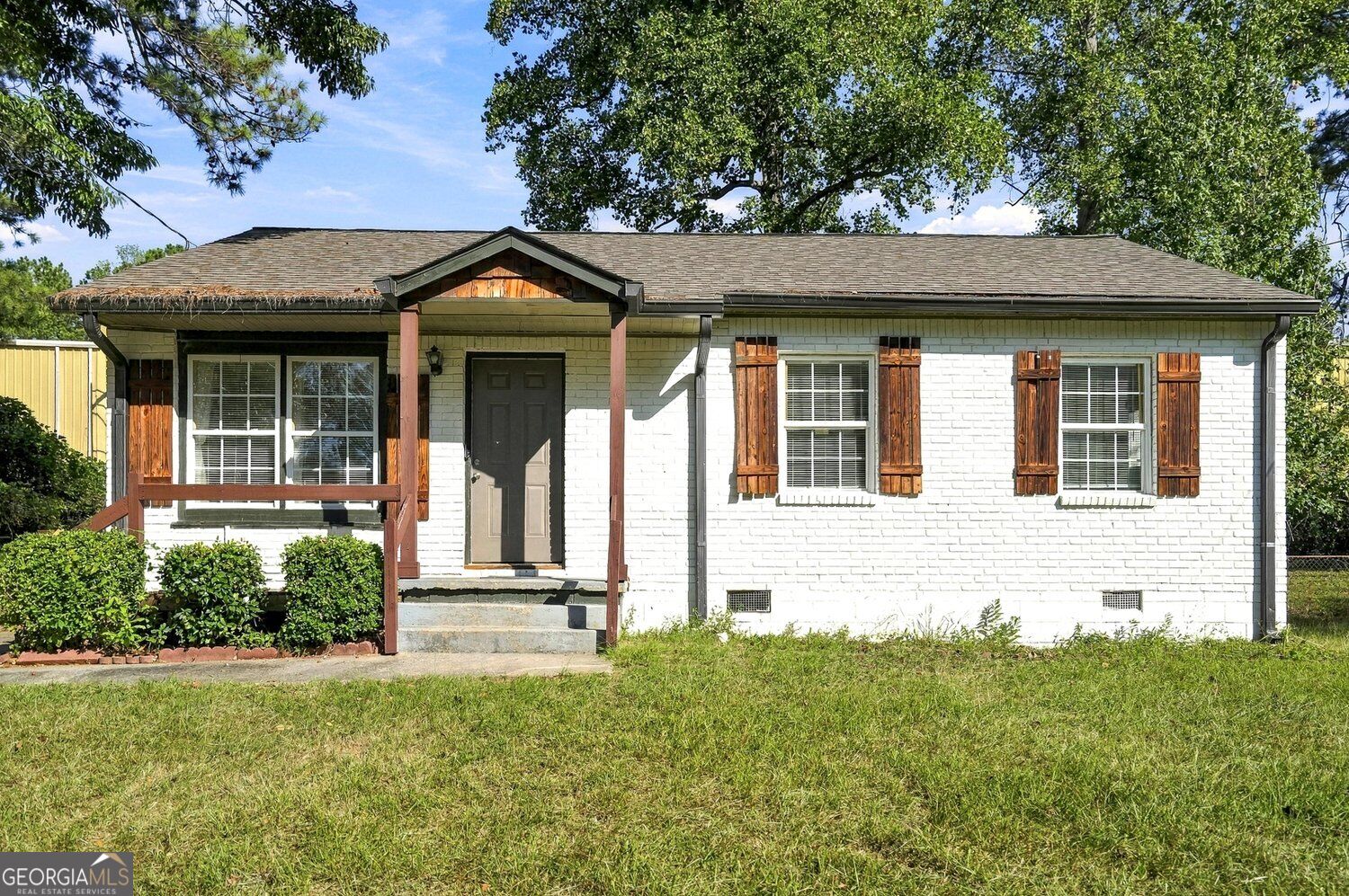 8570 Kennesaw Ct — photo