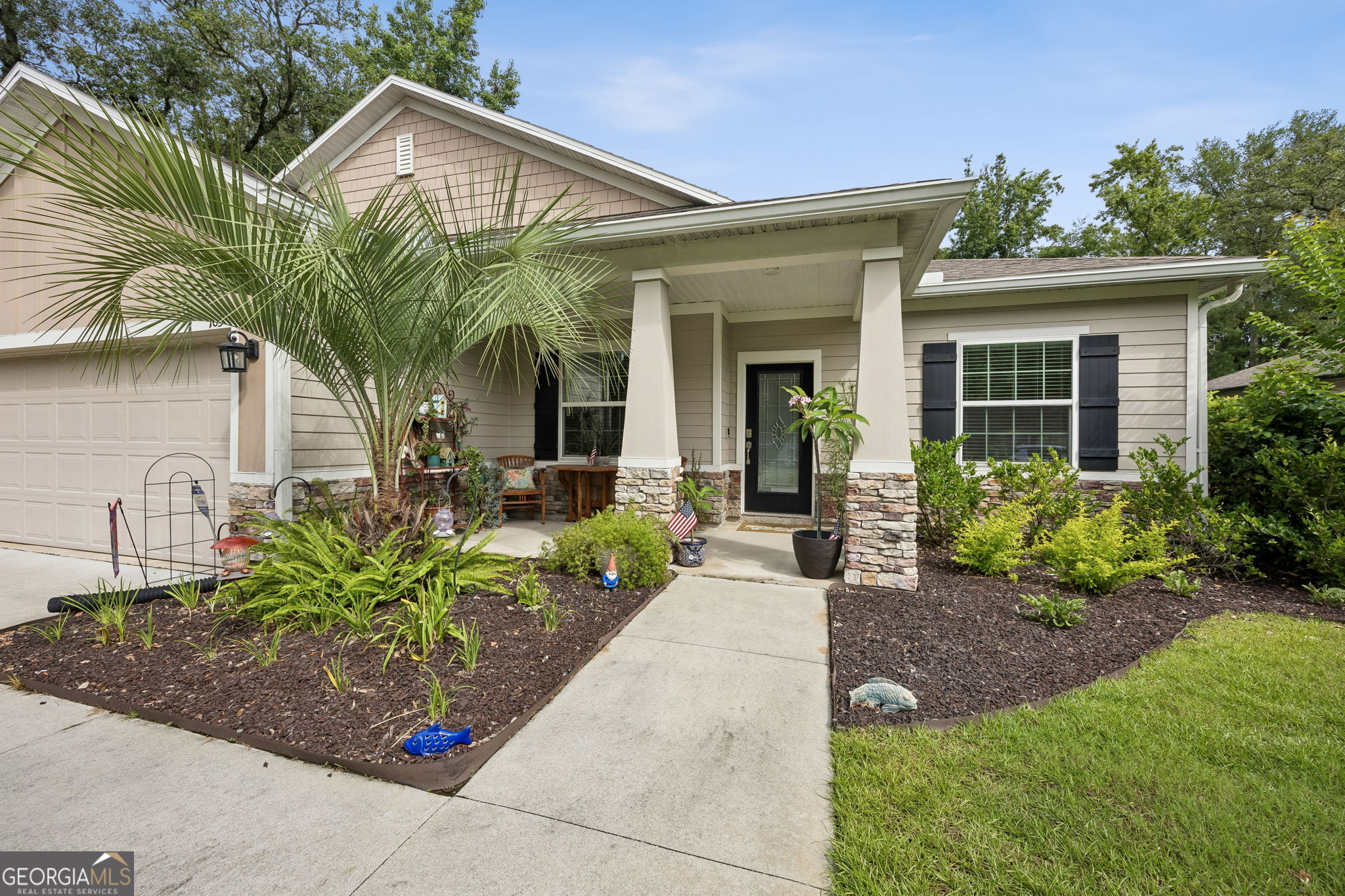 105 Nutgall Dr — photo