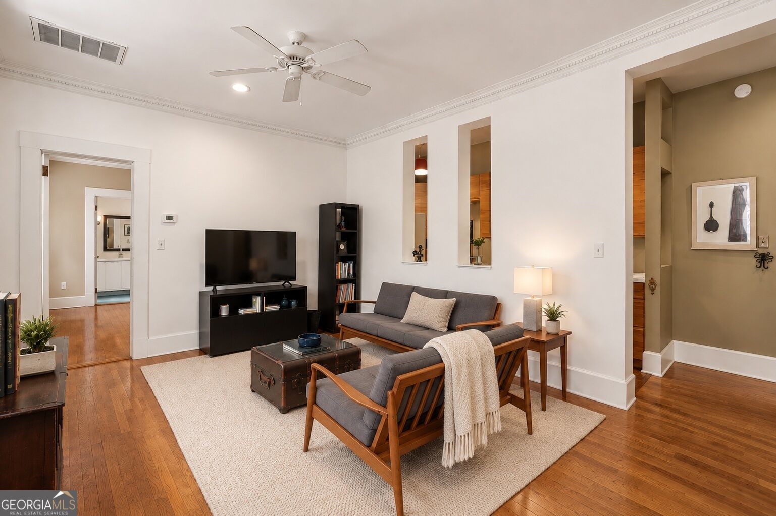 1 S Prado NE 18 — photo
