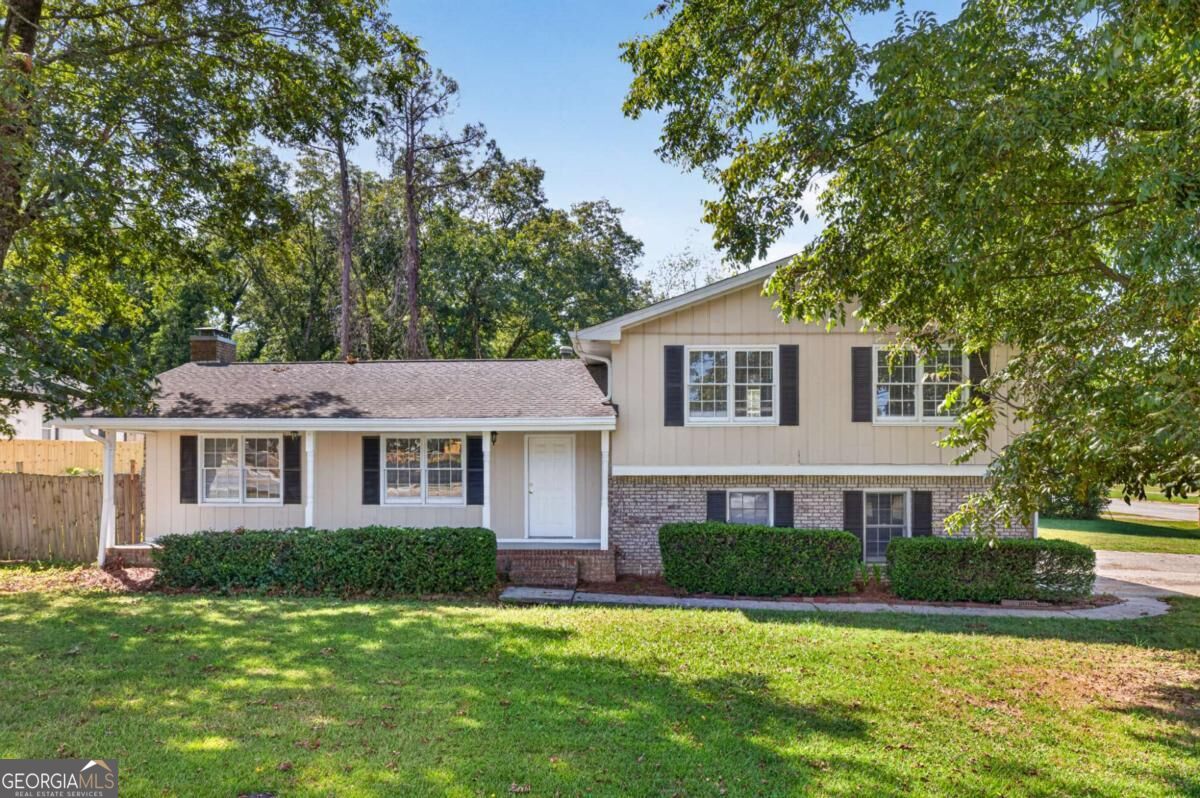 1021 Grayson Hwy — photo
