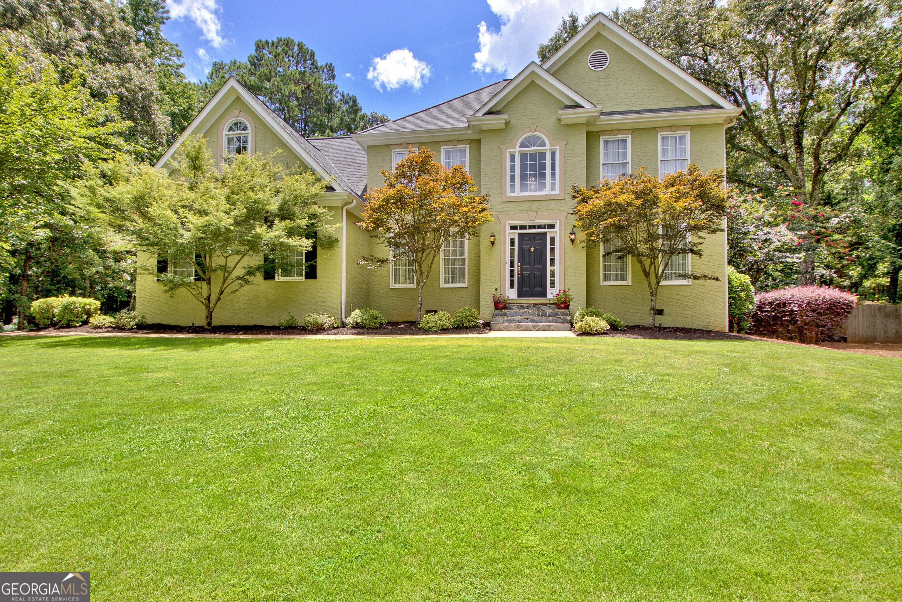 105 Arlington Tr — photo