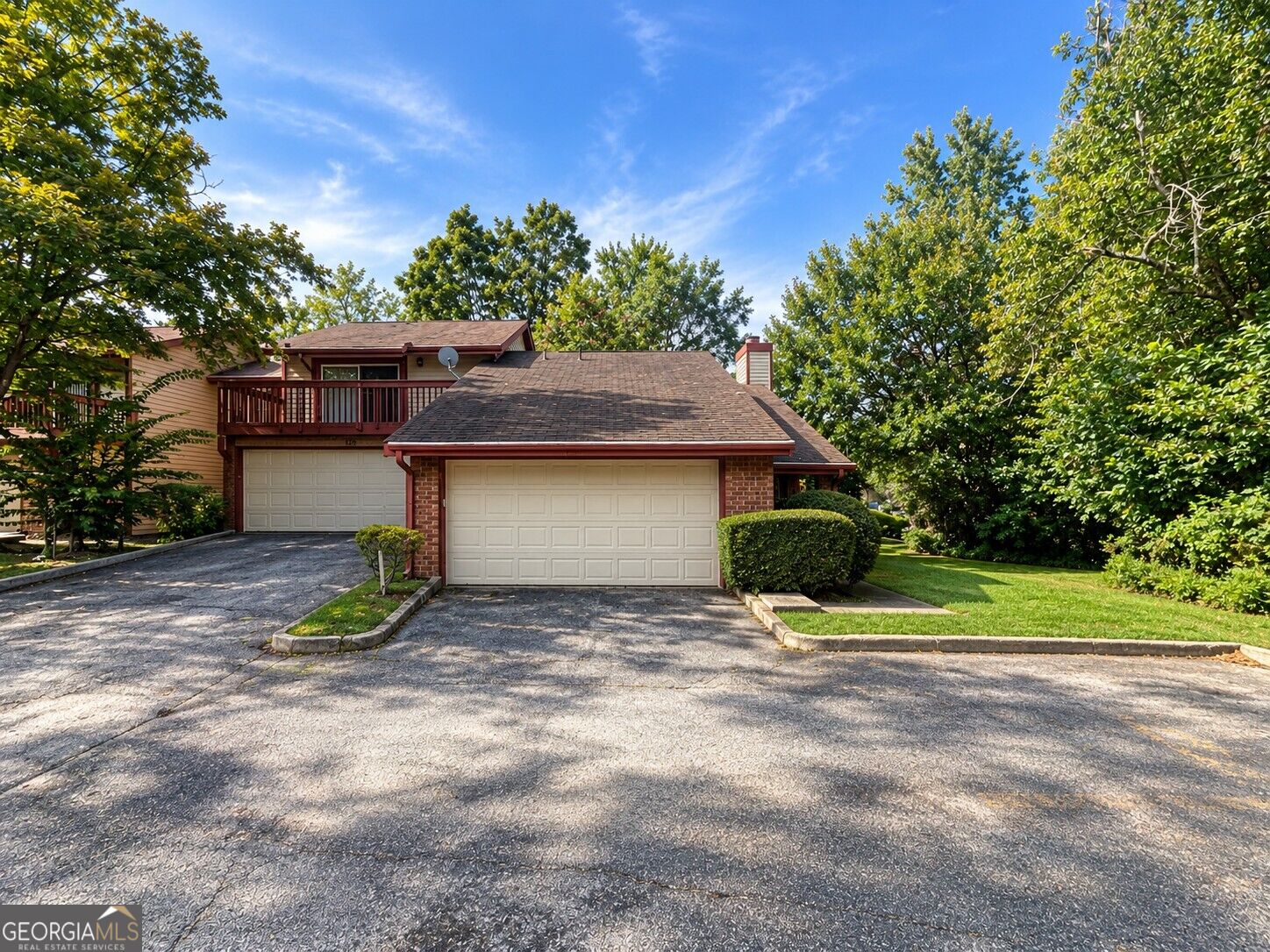 1086 Village Rd — photo