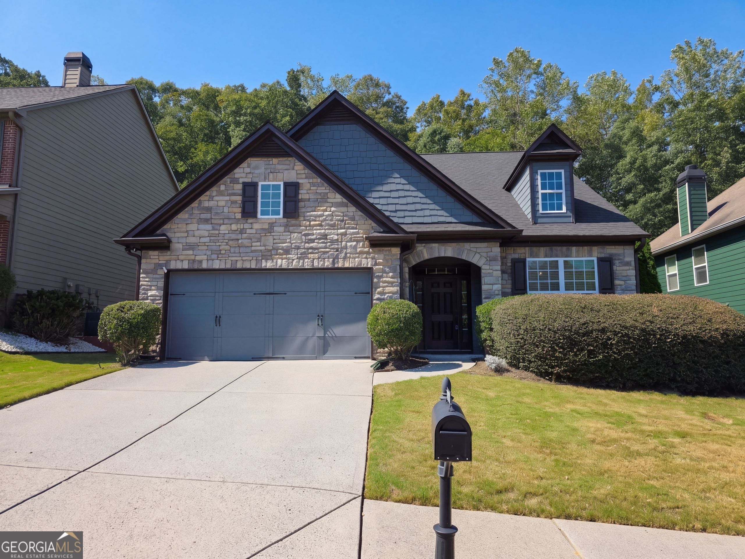3955 Village Estates Ct — photo