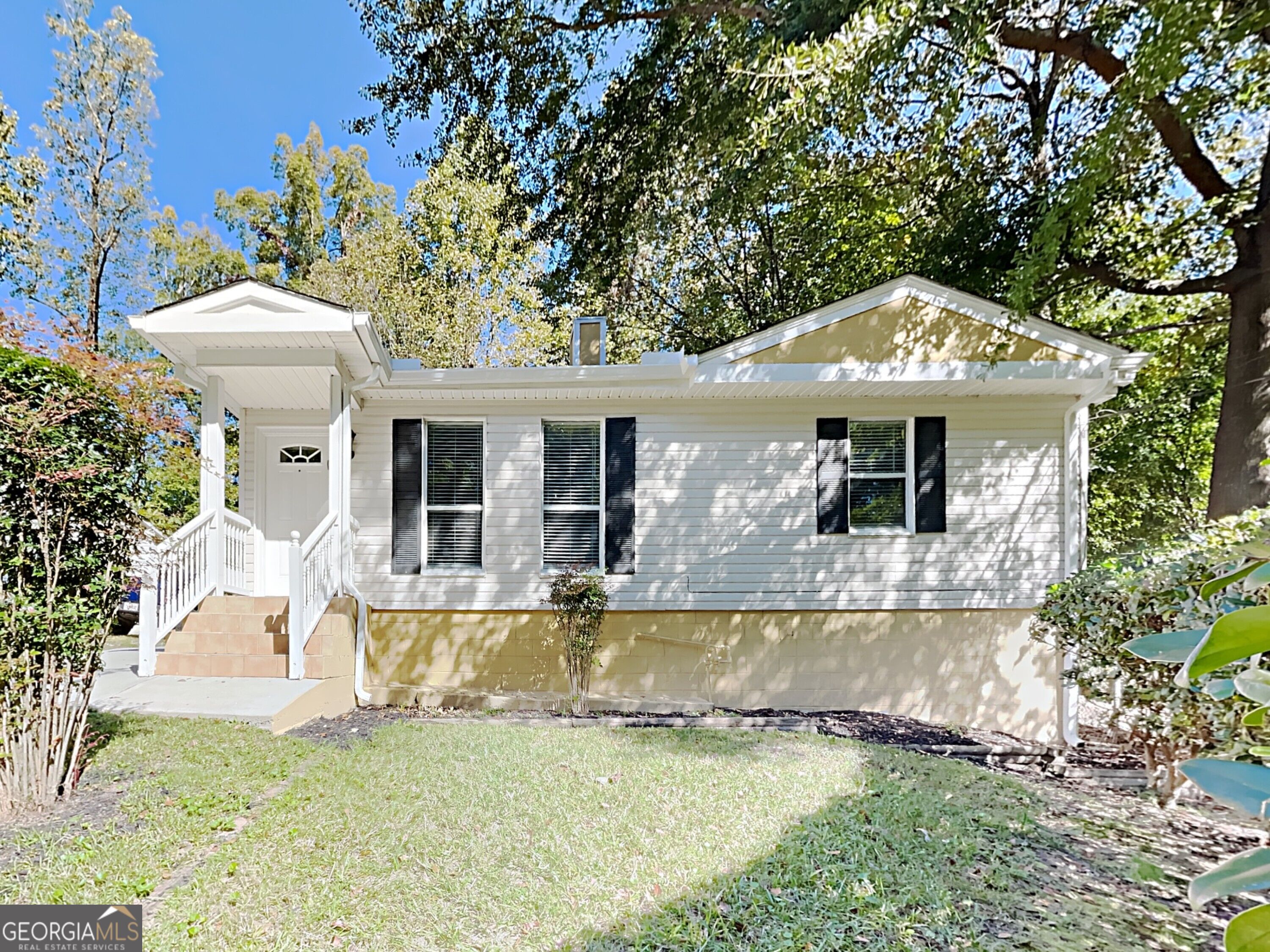 5779 Hillside Dr — photo