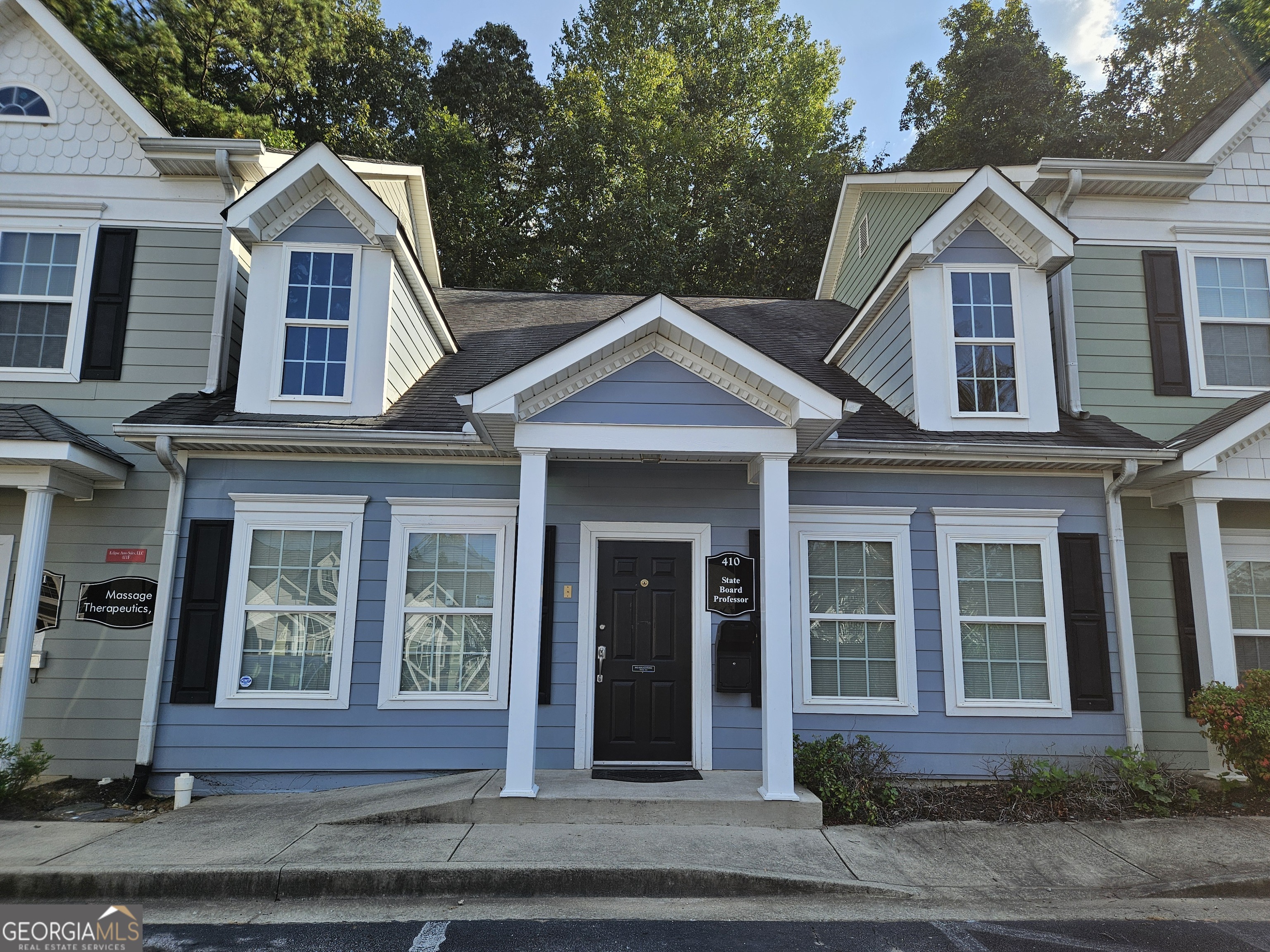 500 W Lanier Unit 410 — photo