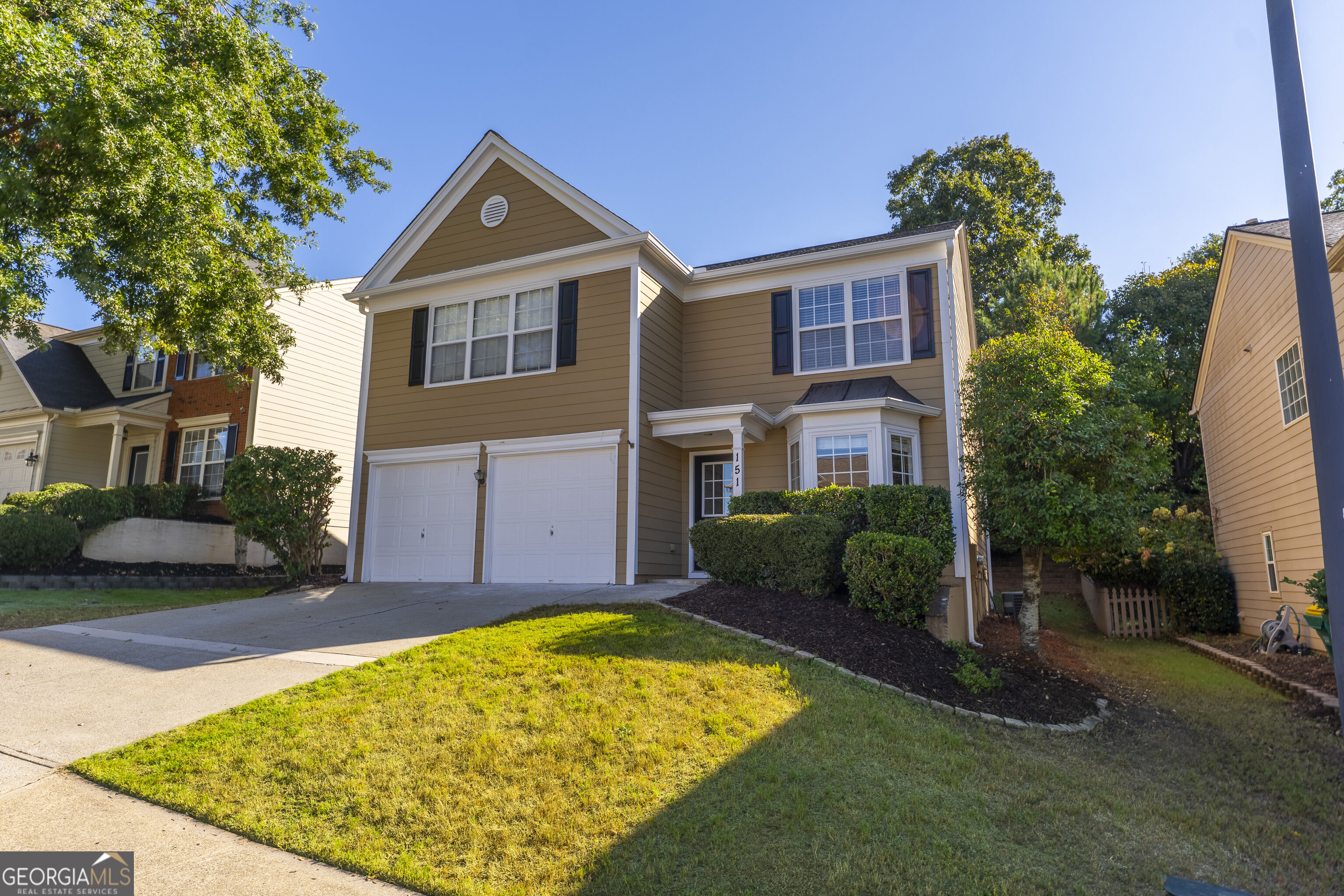151 Wallnut Hall Cir — photo