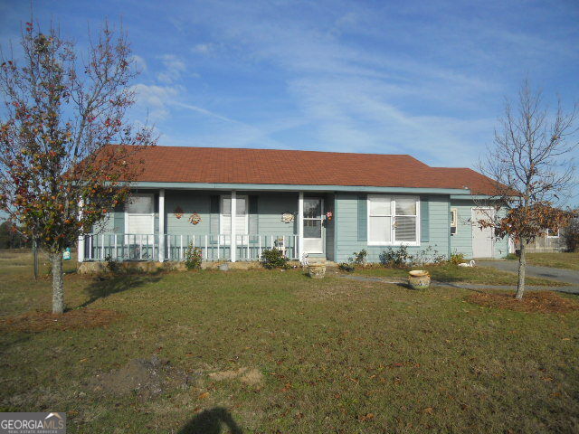 303 Chicken Road, Chester, GA 31012