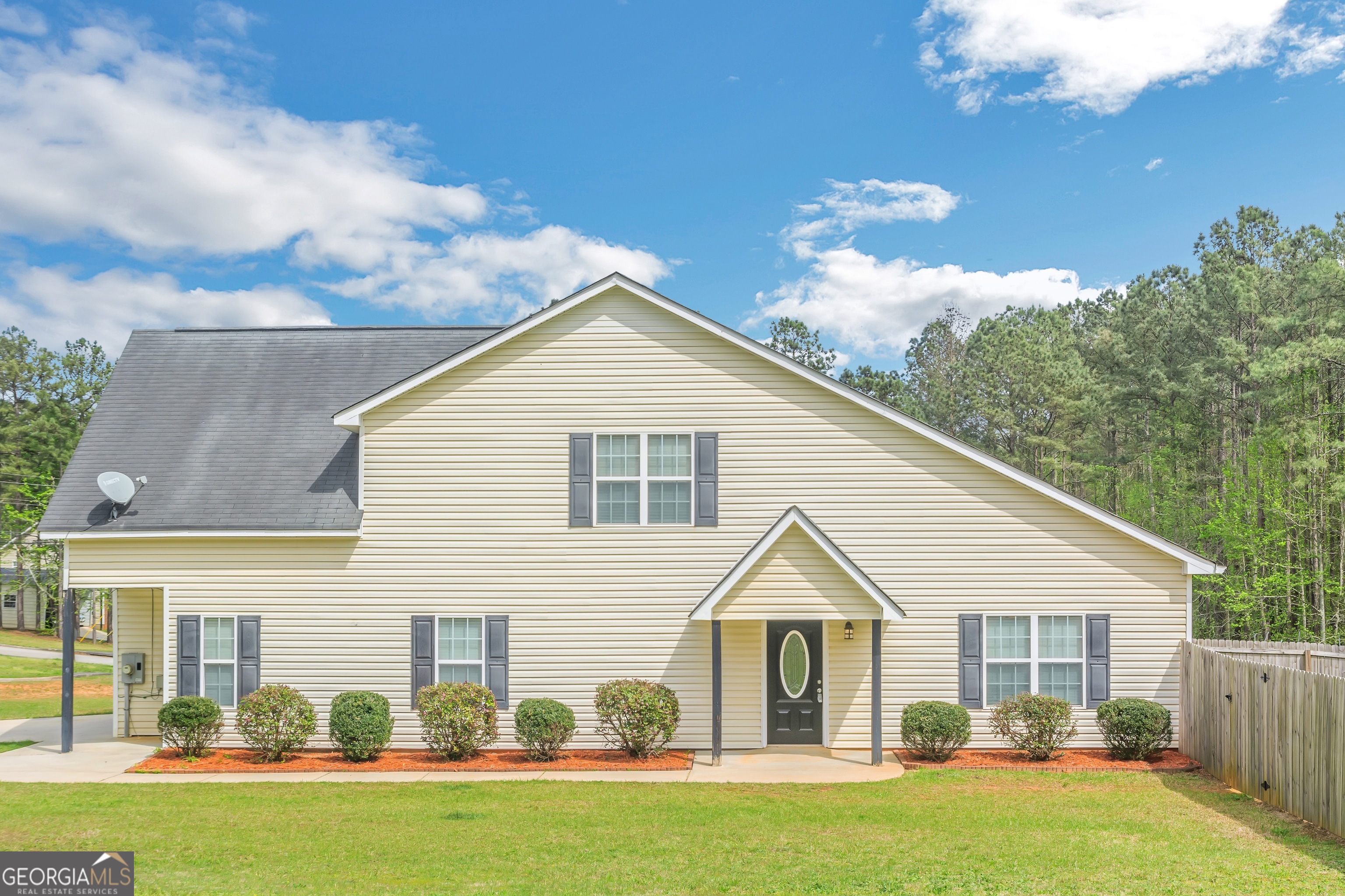 201 Christian Cir — photo
