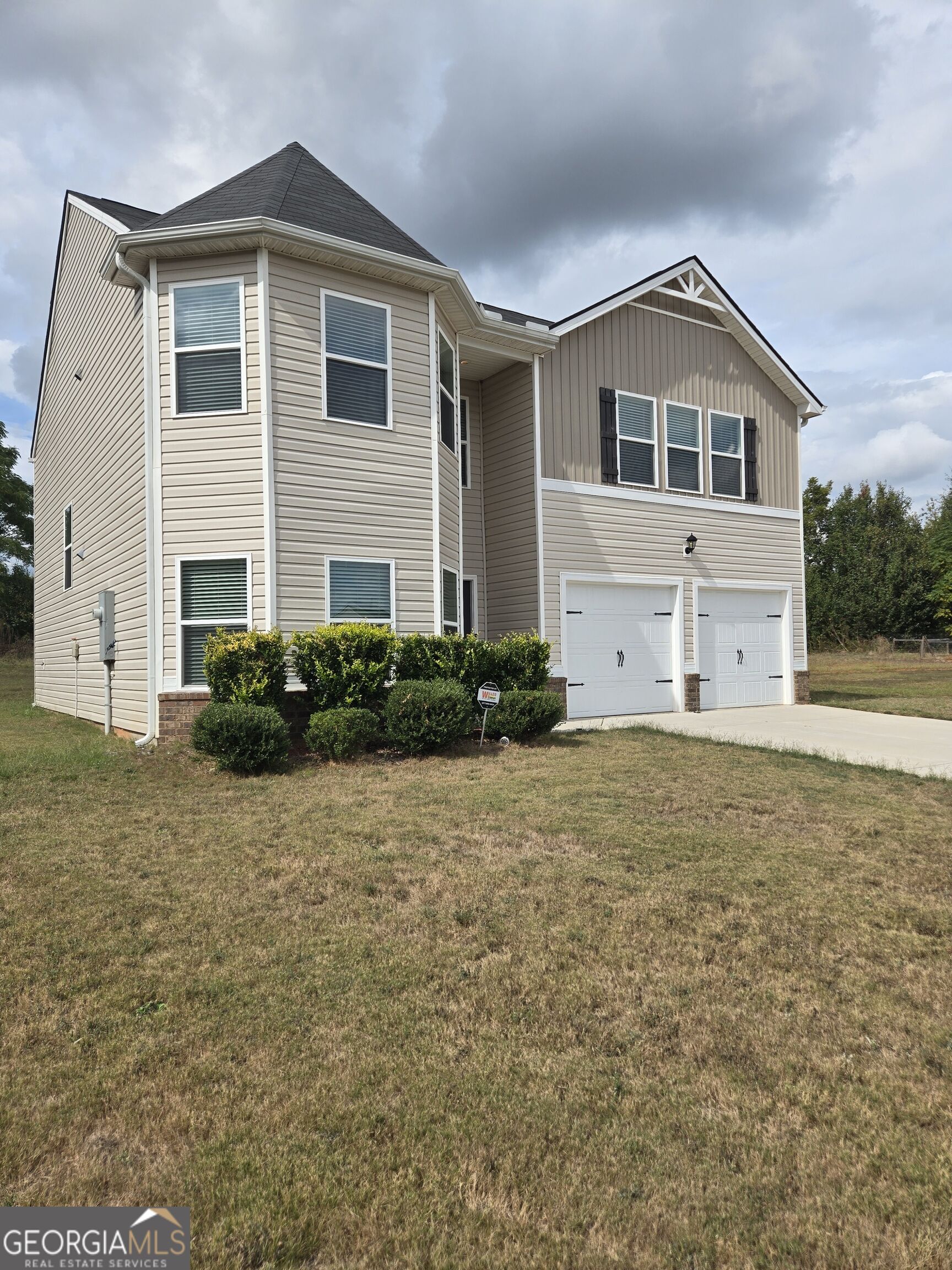 804 Clydes Way — photo