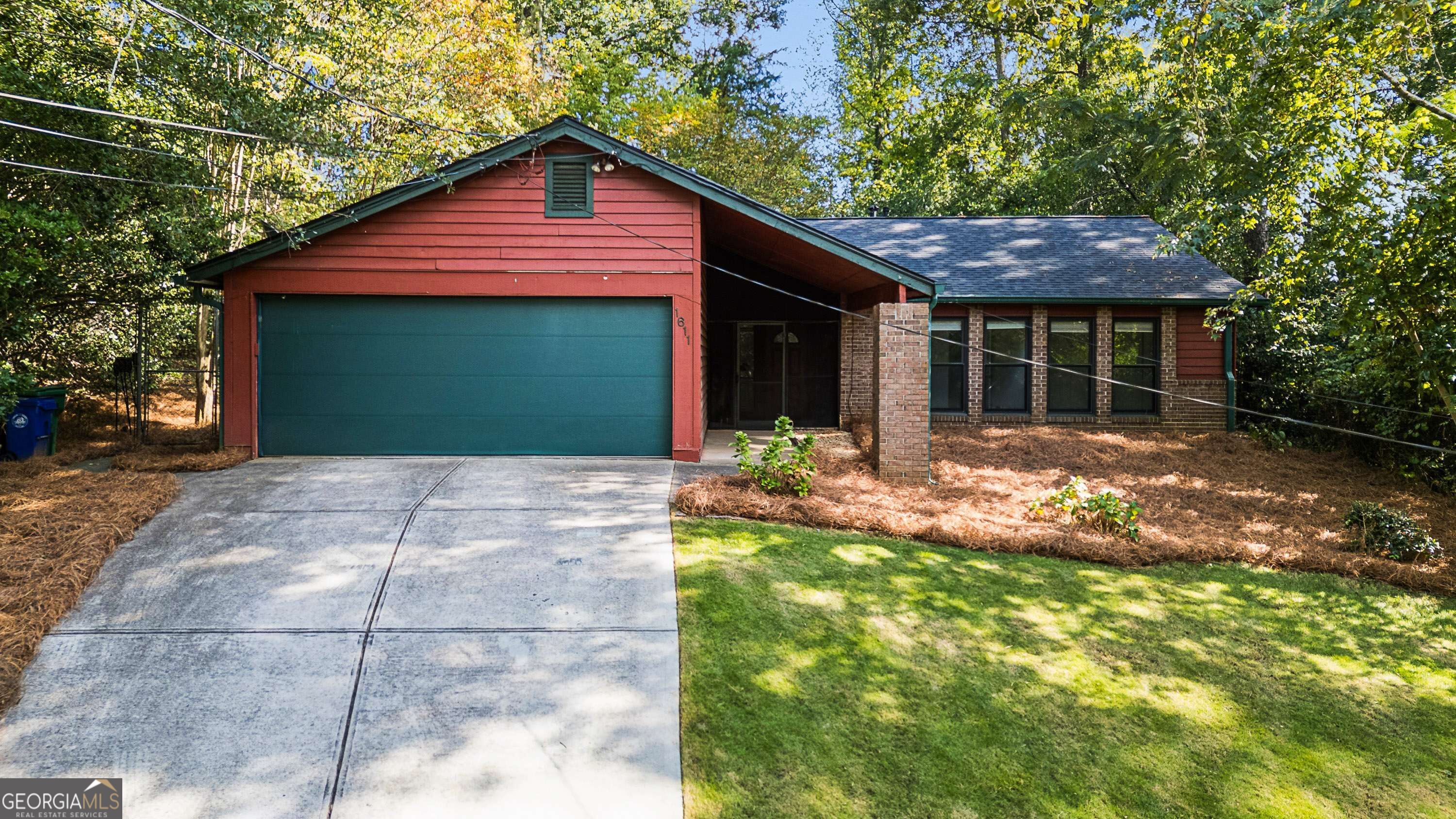 1611 Northlake Springs Ct — photo