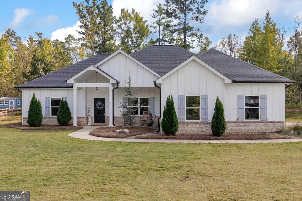1094 Mcleod Estates Dr — photo
